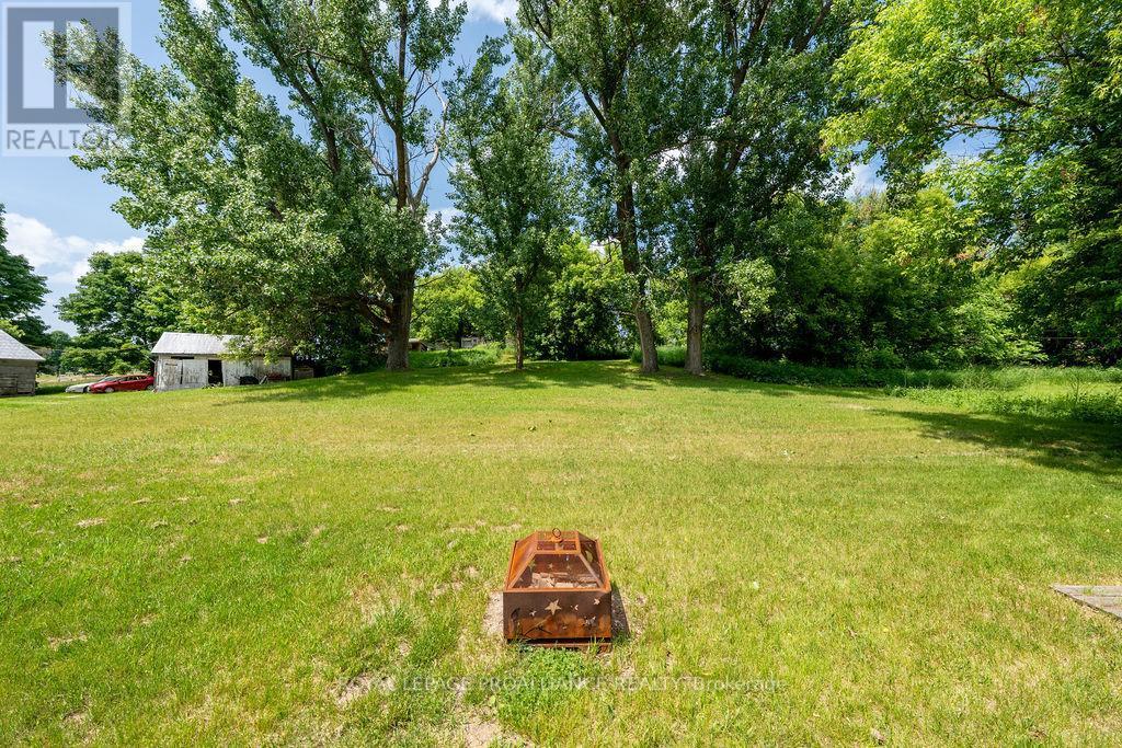 












1036 WAGARVILLE ROAD

,
Frontenac (Frontenac Centre),




Ontario
K0H2K0

