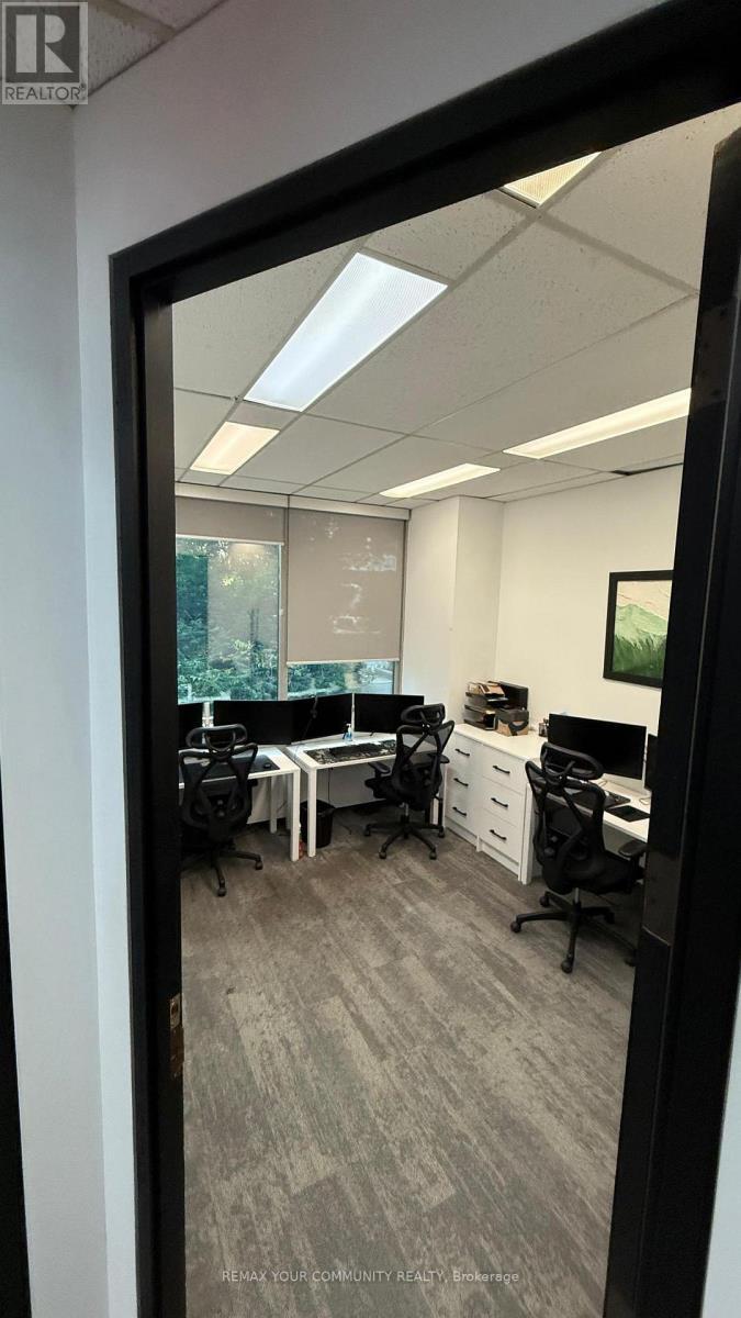 












245 FAIRVIEW MALL DRIVE

,
Toronto,




Ontario
M2J4T1

