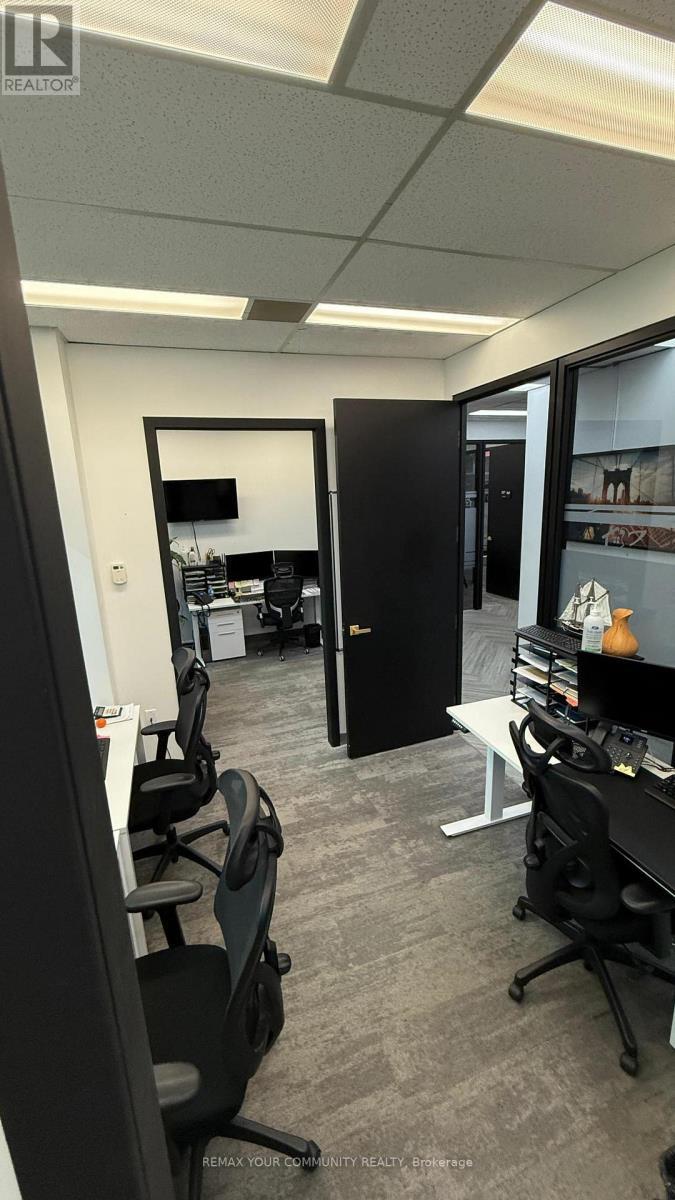 












245 FAIRVIEW MALL DRIVE

,
Toronto,




Ontario
M2J4T1

