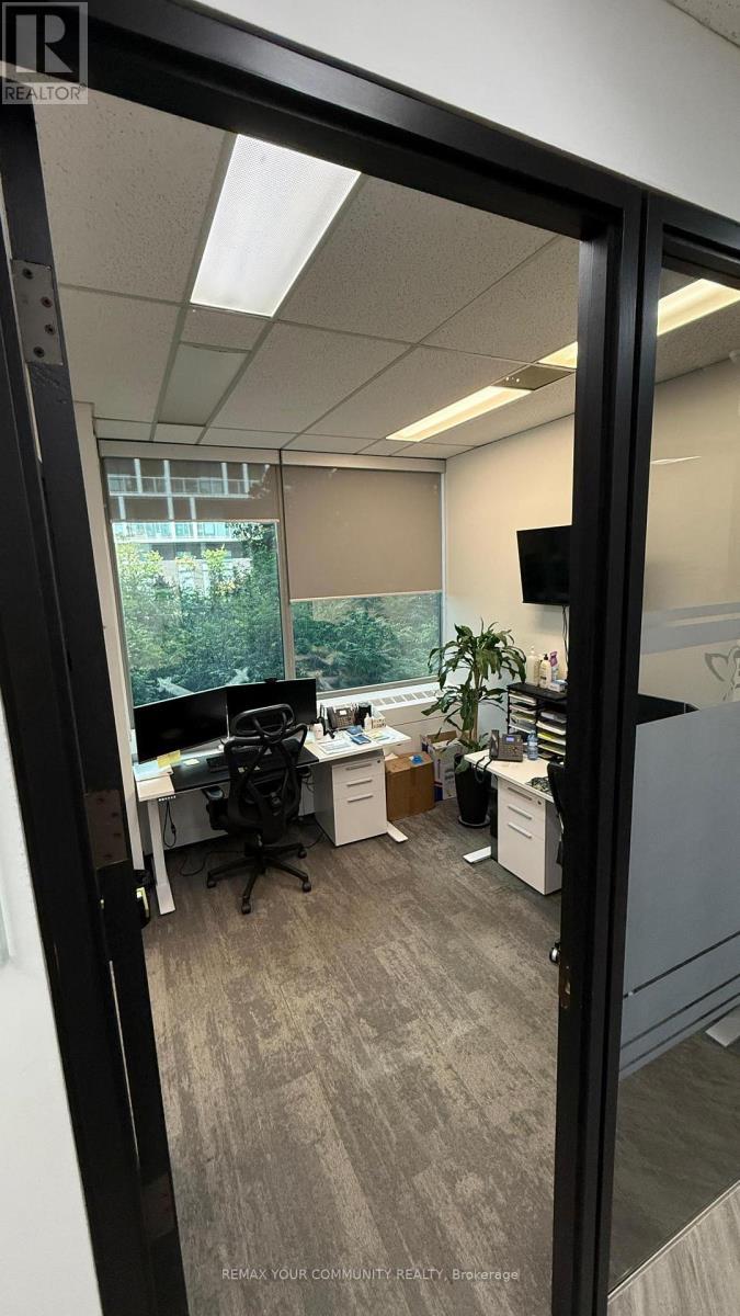 












245 FAIRVIEW MALL DRIVE

,
Toronto,




Ontario
M2J4T1

