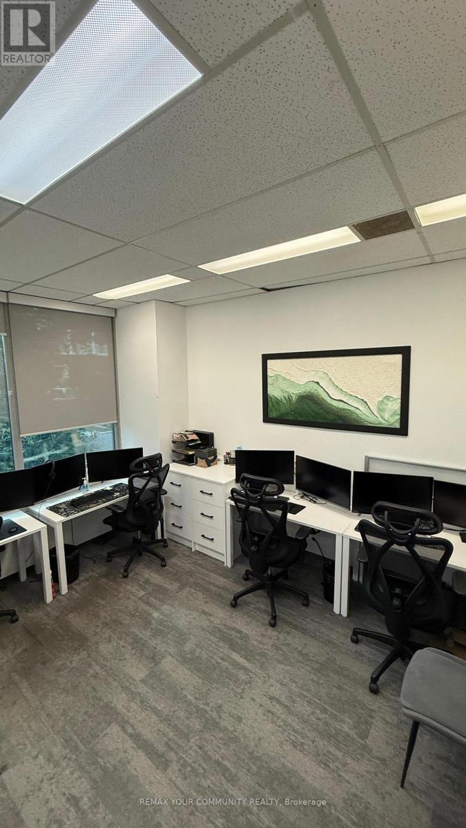 












245 FAIRVIEW MALL DRIVE

,
Toronto,




Ontario
M2J4T1

