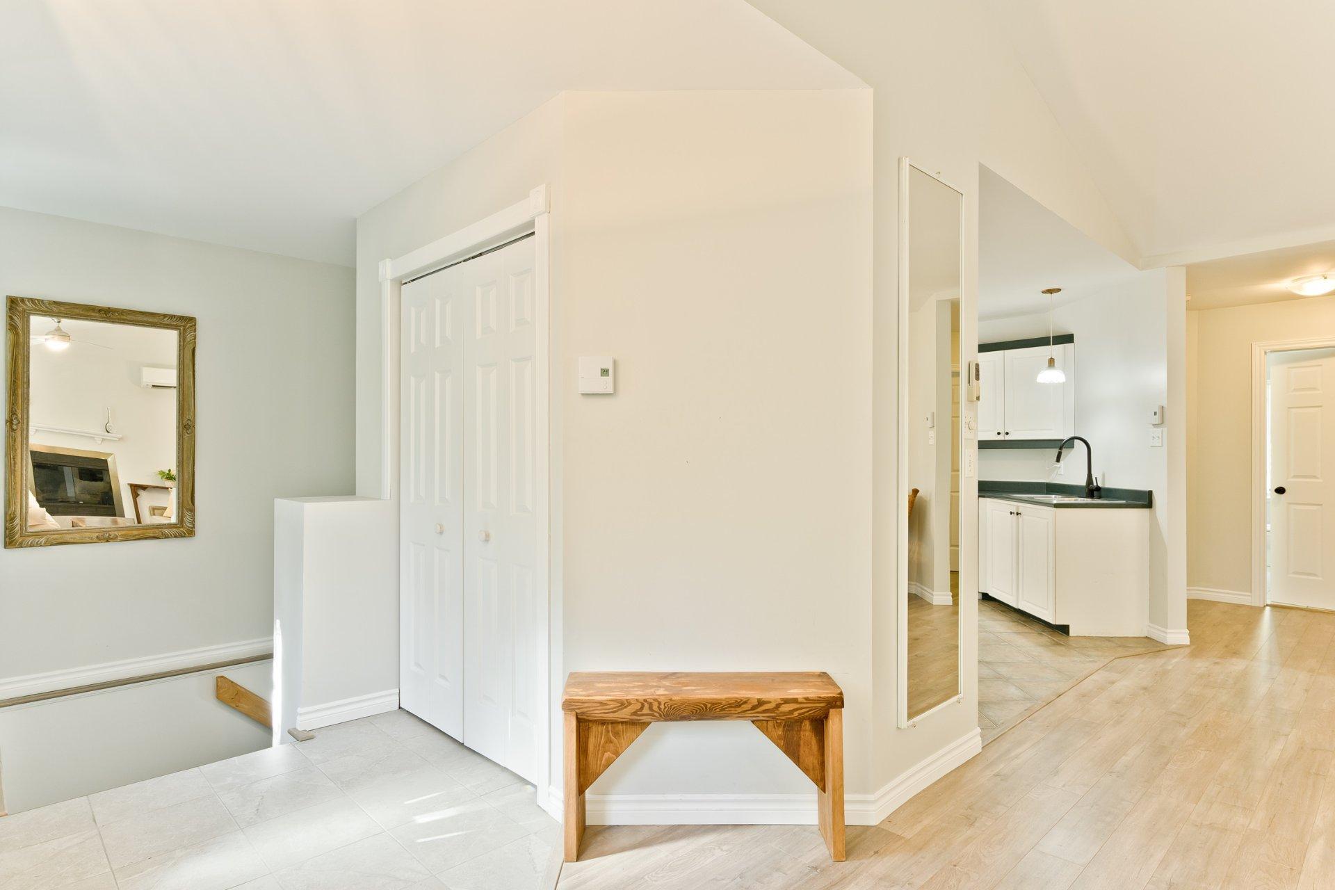 









3358


Rue des Arbrisseaux

,
Sherbrooke (Brompton/Rock Forest/Saint-Élie/Deauville),




QC
J1R0B4

