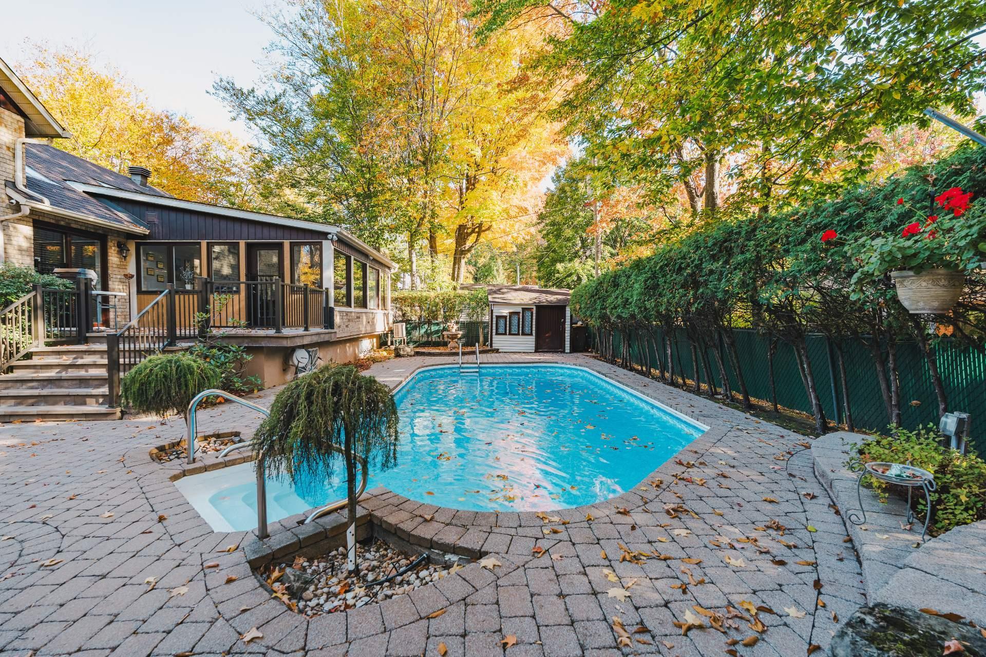 









234


Rue Plamondon

,
Repentigny (Repentigny),




QC
J6A7E4

