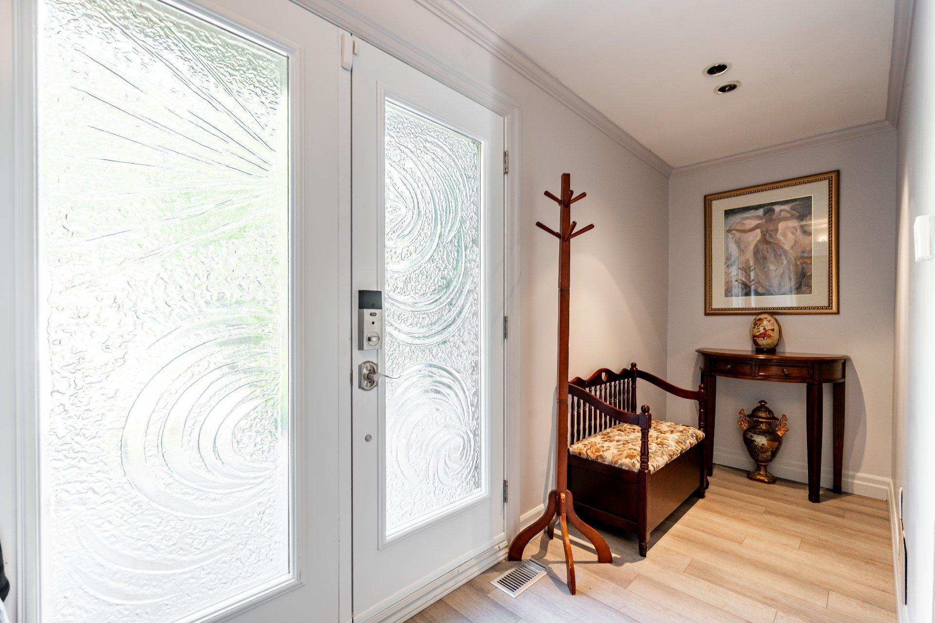 









234


Rue Plamondon

,
Repentigny (Repentigny),




QC
J6A7E4

