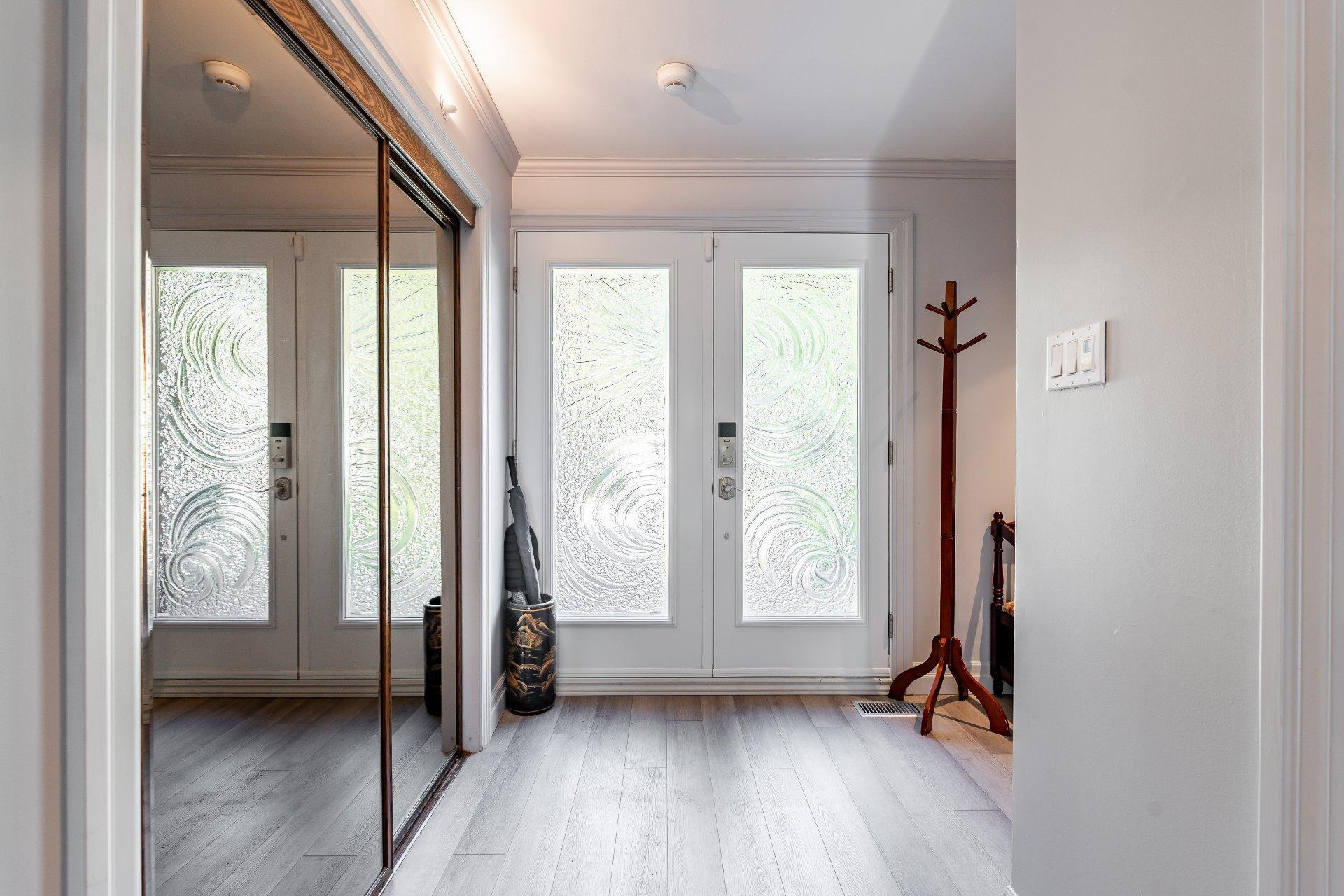 









234


Rue Plamondon

,
Repentigny (Repentigny),




QC
J6A7E4

