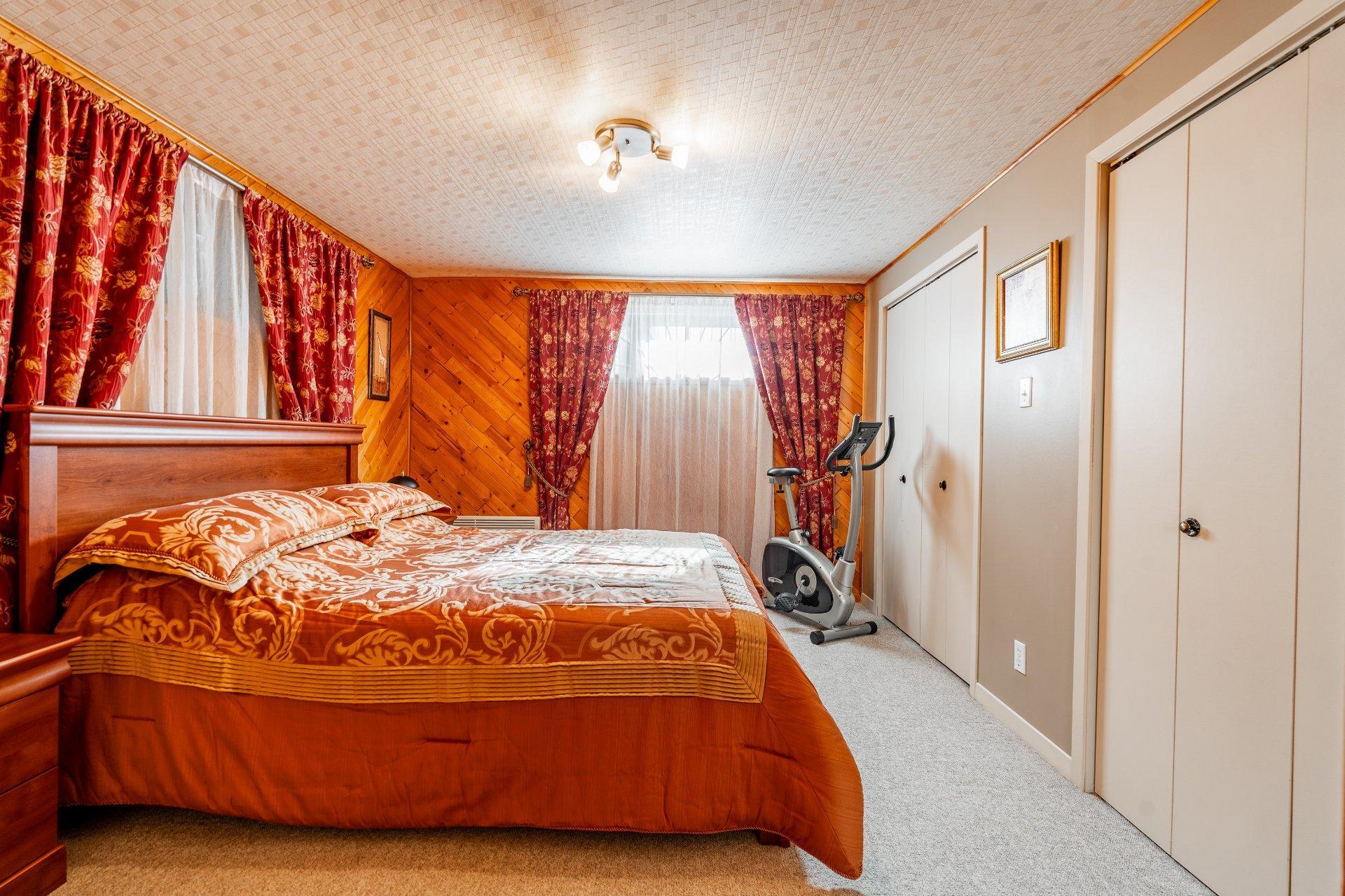 









234


Rue Plamondon

,
Repentigny (Repentigny),




QC
J6A7E4

