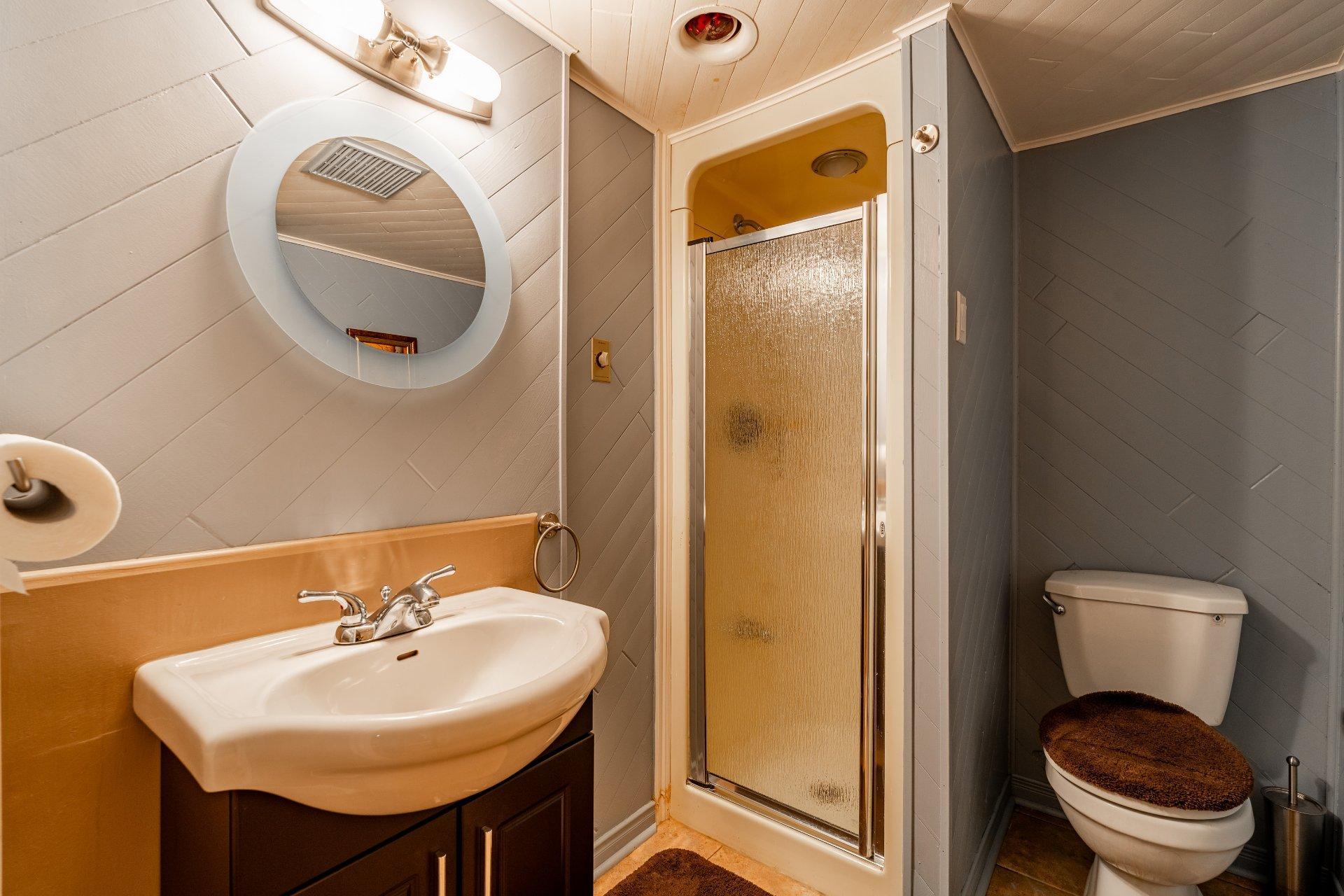 









234


Rue Plamondon

,
Repentigny (Repentigny),




QC
J6A7E4

