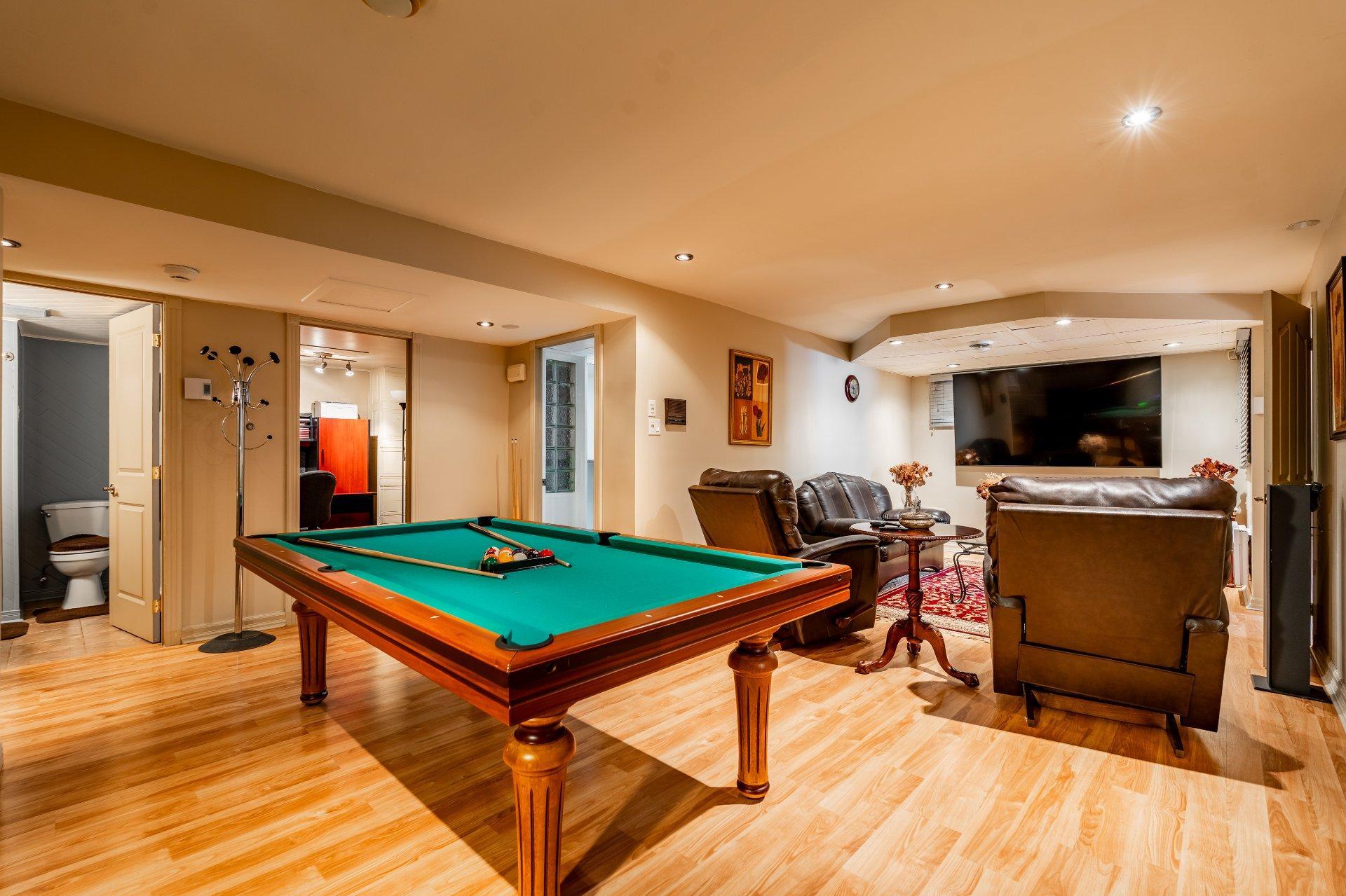 









234


Rue Plamondon

,
Repentigny (Repentigny),




QC
J6A7E4

