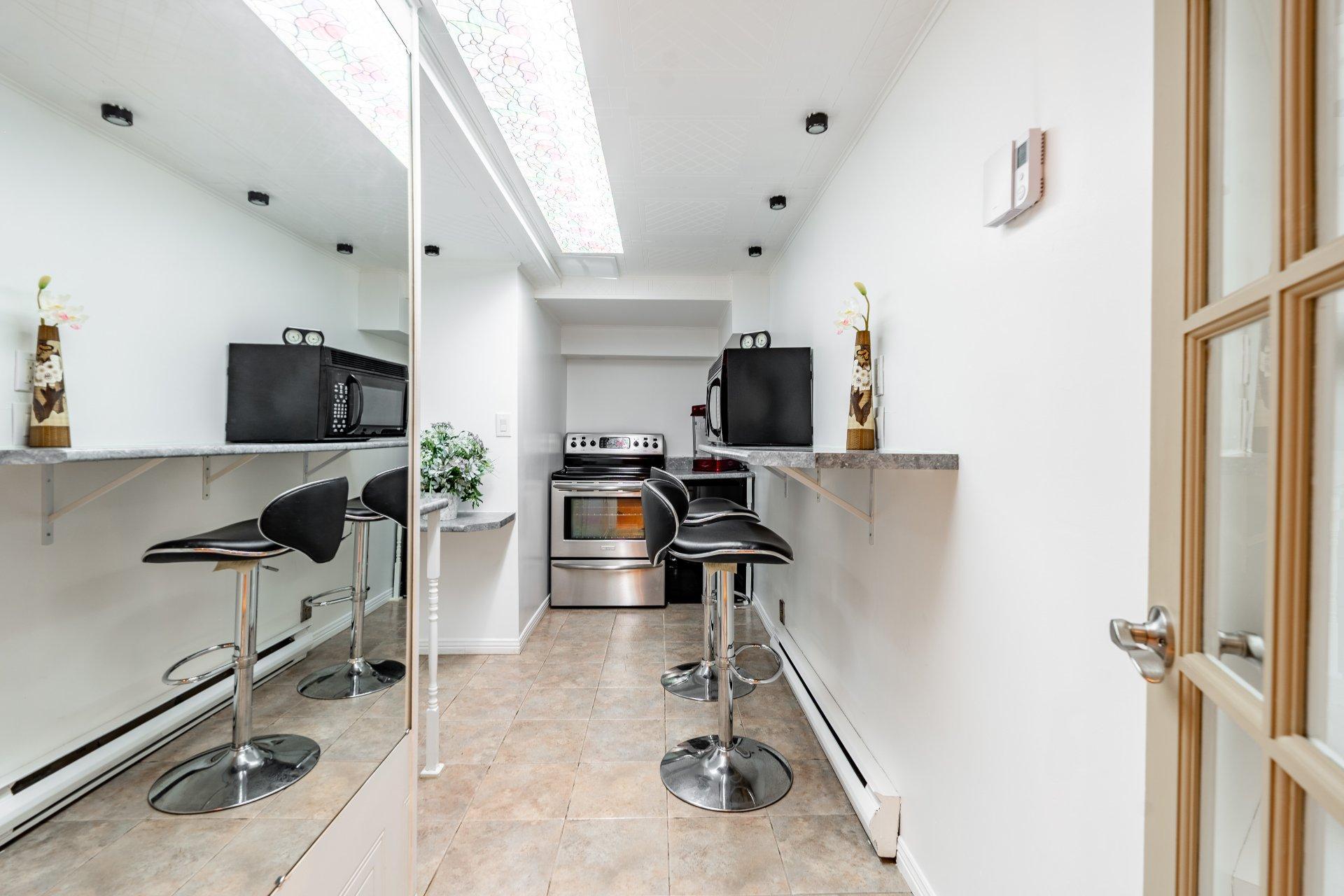 









234


Rue Plamondon

,
Repentigny (Repentigny),




QC
J6A7E4

