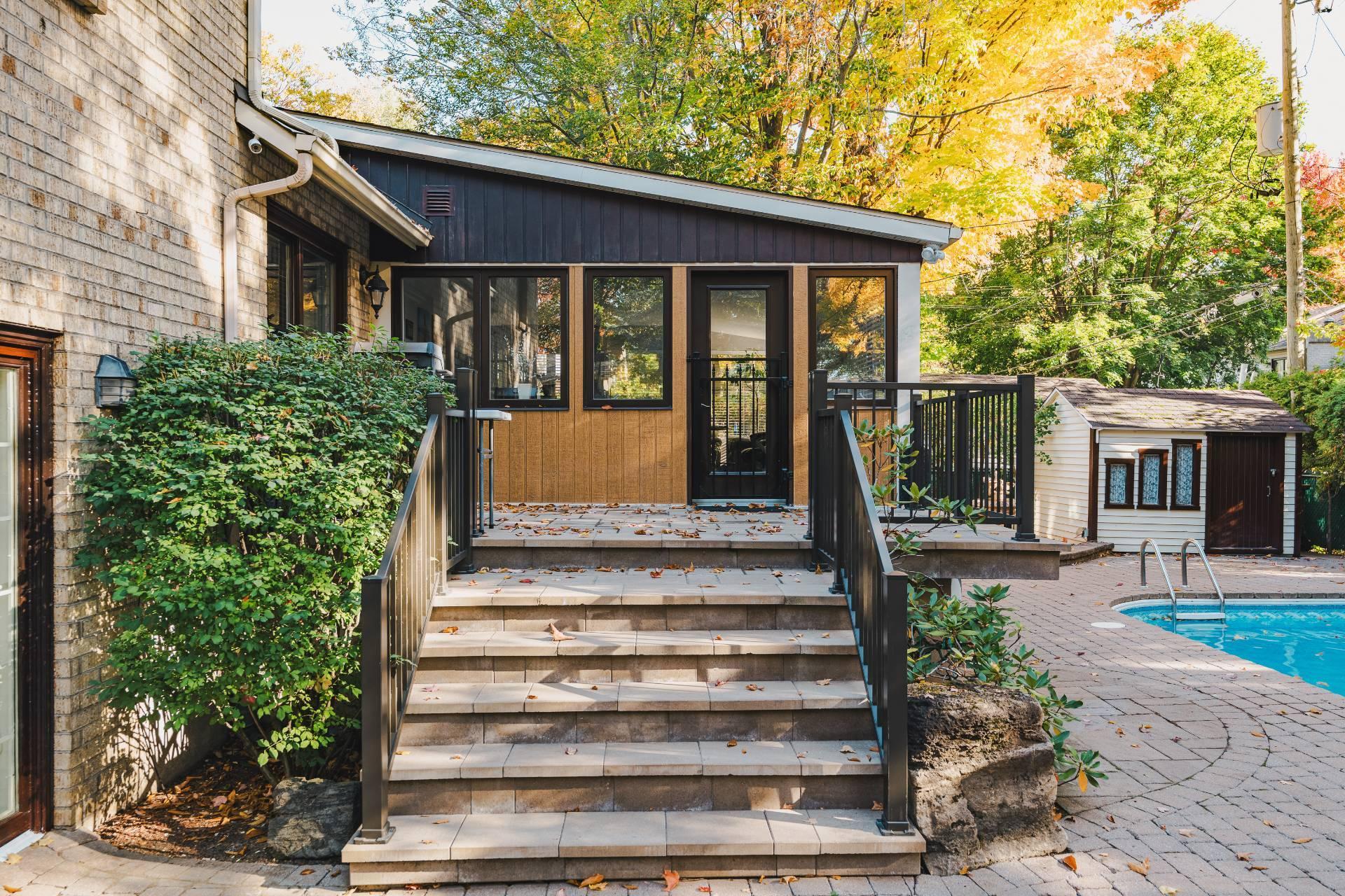 









234


Rue Plamondon

,
Repentigny (Repentigny),




QC
J6A7E4

