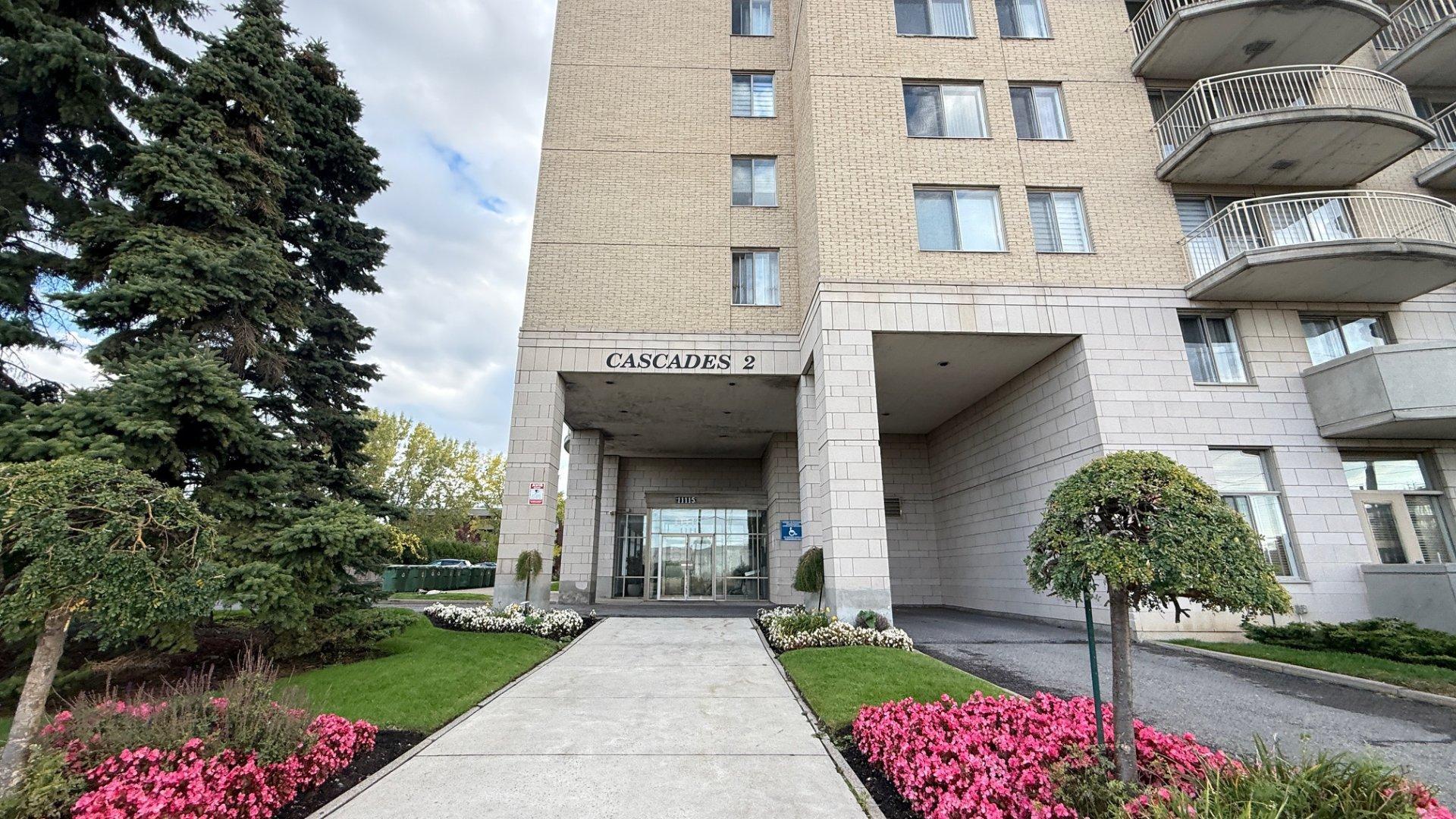 









11115


Boul. Cavendish

, 1003,
Montréal (Saint-Laurent),




QC
H4R2M9

