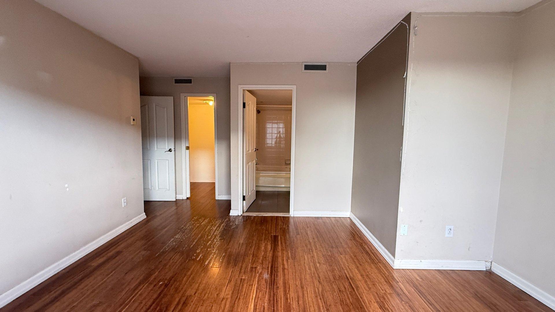 









11115


Boul. Cavendish

, 1003,
Montréal (Saint-Laurent),




QC
H4R2M9

