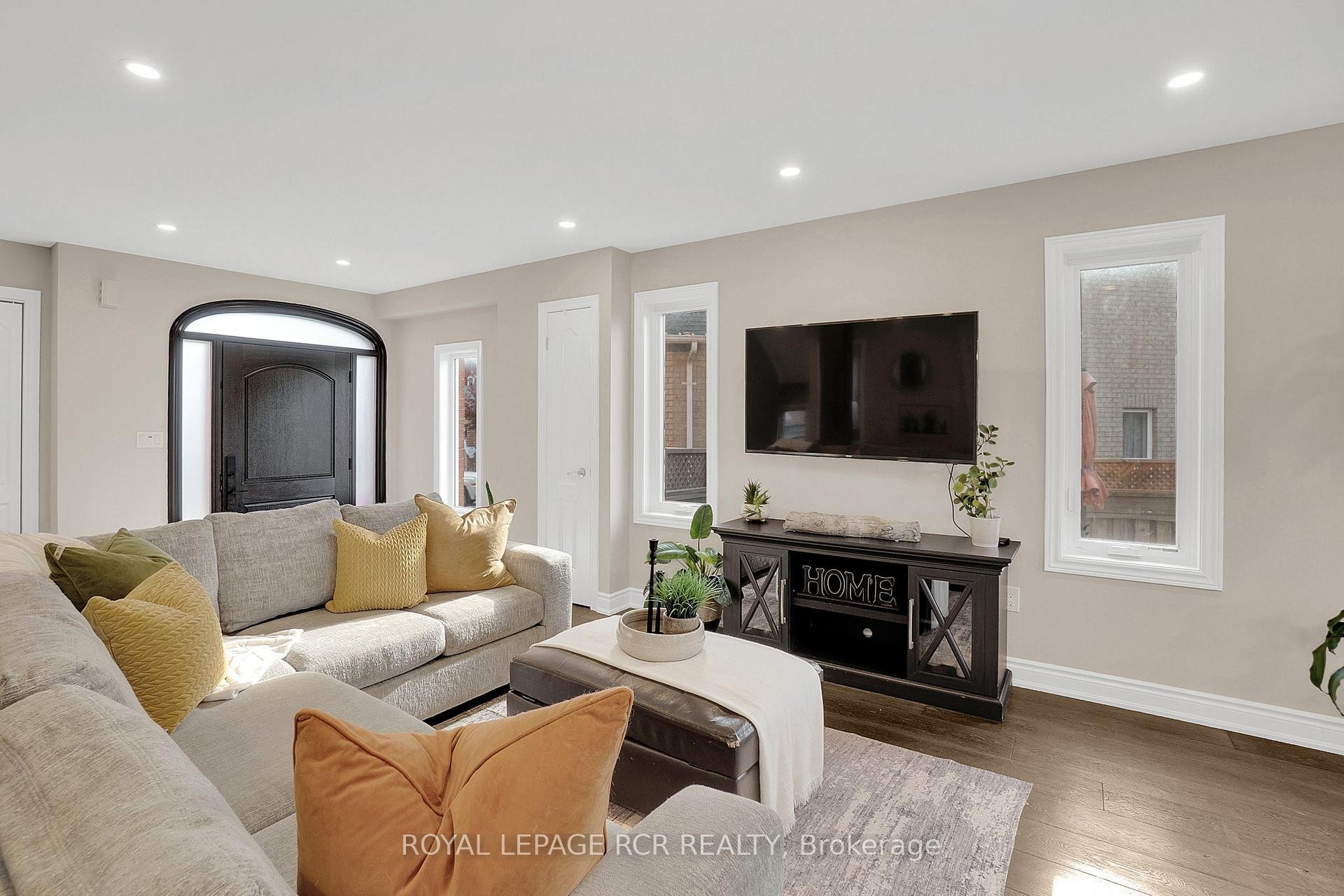 









15


Jack Kenny

Court,
Caledon,




ON
L7E 2M5

