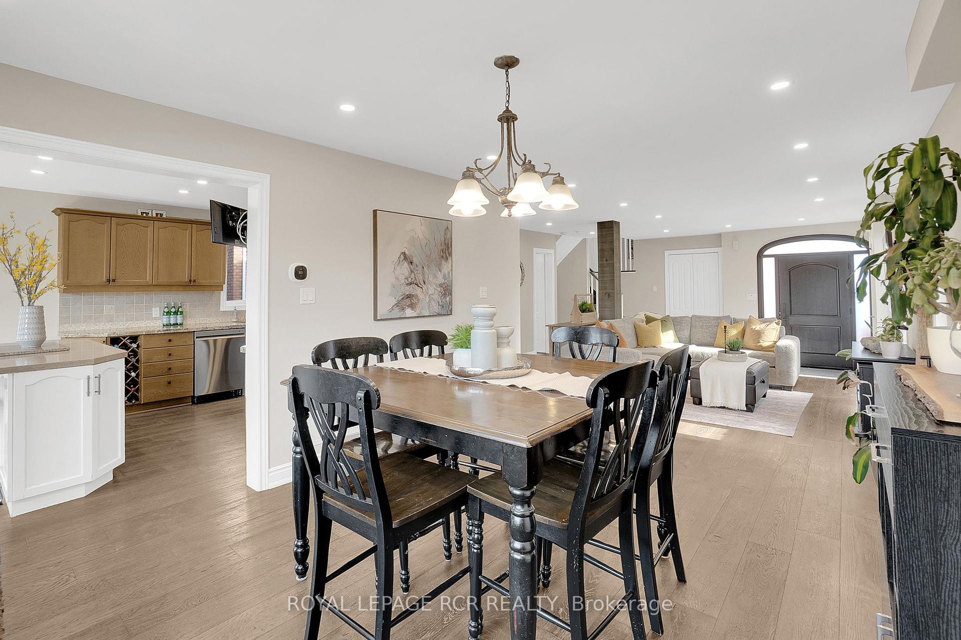 









15


Jack Kenny

Court,
Caledon,




ON
L7E 2M5

