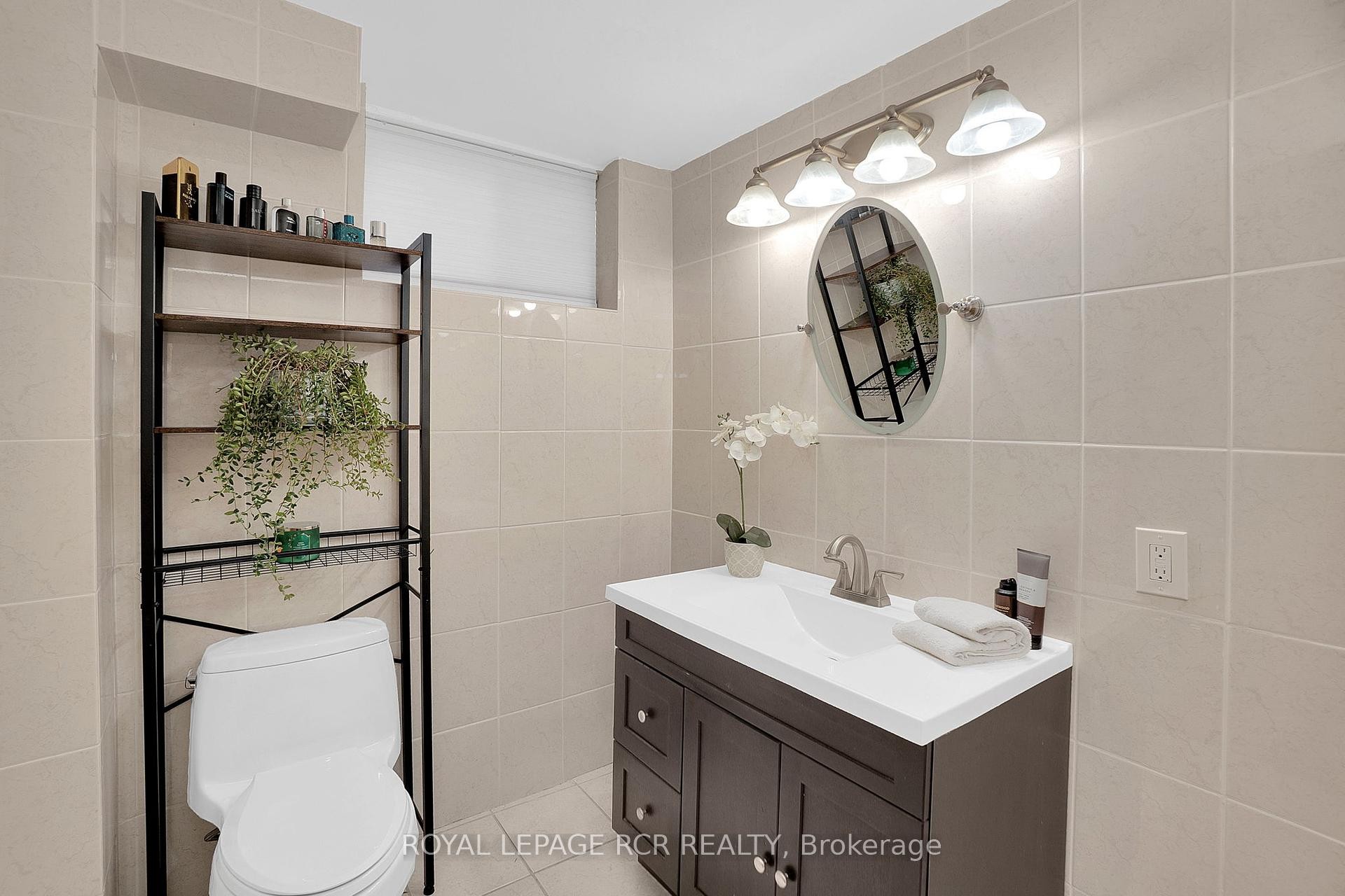 









15


Jack Kenny

Court,
Caledon,




ON
L7E 2M5

