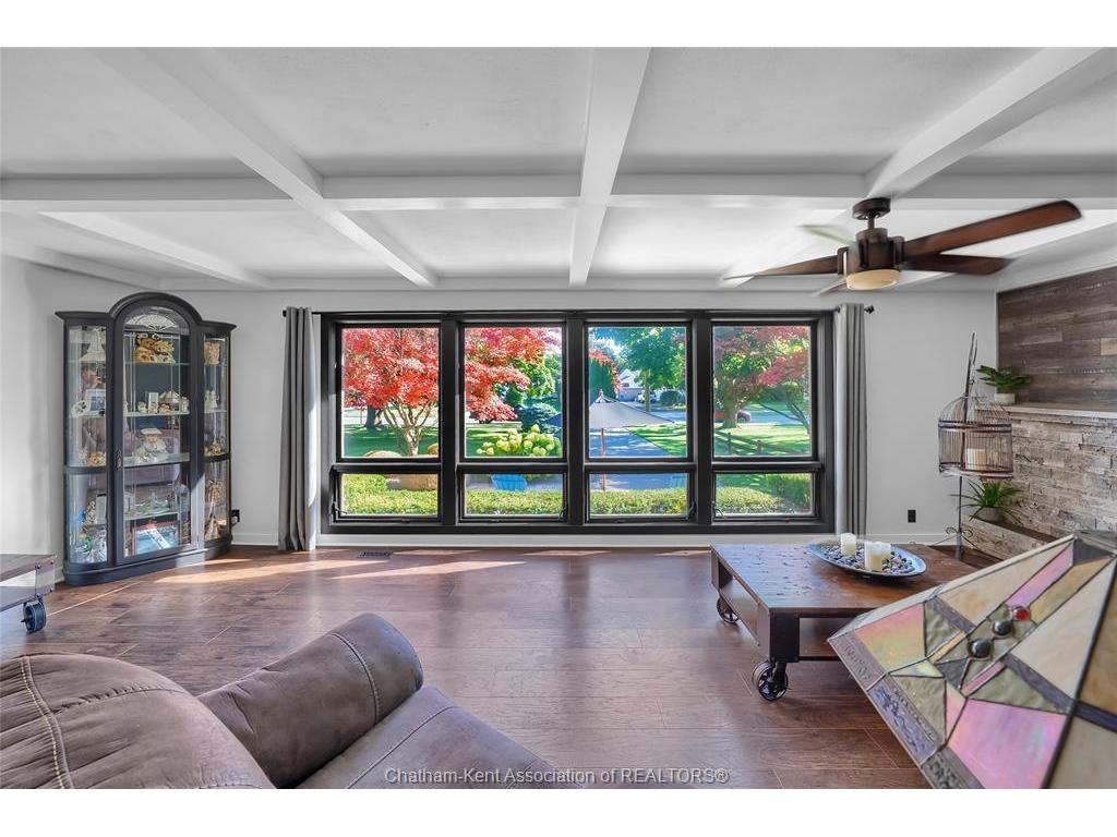 









38


Glenwood

Drive,
Chatham,




ON
N7M 5W8

