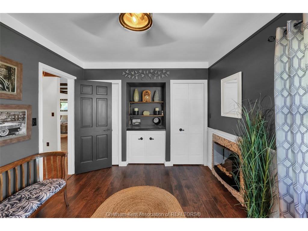 









38


Glenwood

Drive,
Chatham,




ON
N7M 5W8

