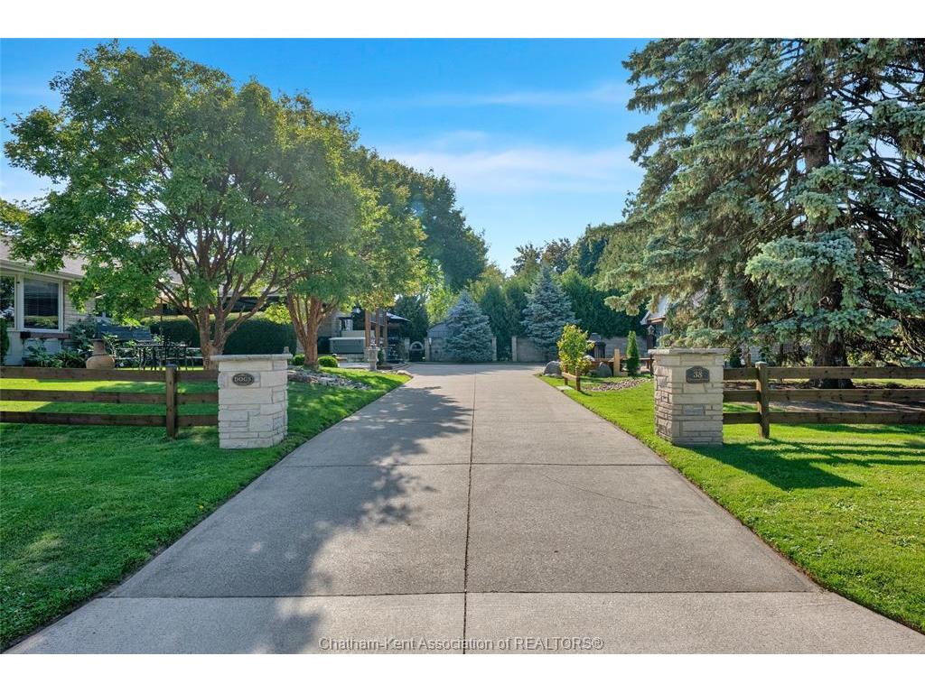 









38


Glenwood

Drive,
Chatham,




ON
N7M 5W8

