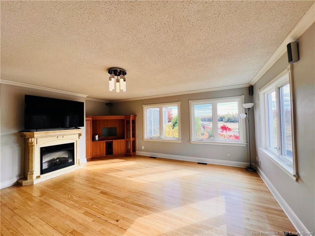 









490A


St Pierre Ouest

BLVD,
Caraquet,




NB
E1W 1A3

