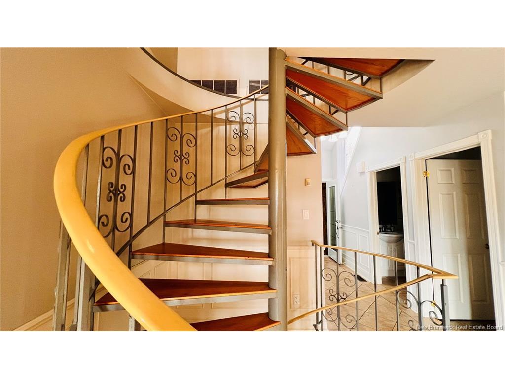 









490A


St Pierre Ouest

BLVD,
Caraquet,




NB
E1W 1A3

