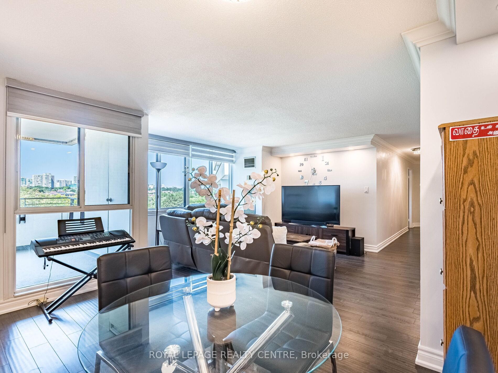 









1320


Mississauga Valley

Boulevard, 709,
Mississauga,




ON
L5A 3R6


