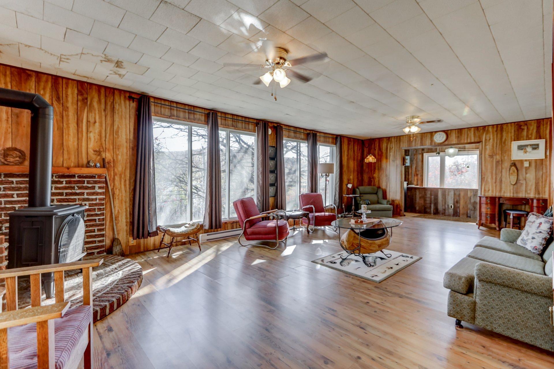 









242


Route du Lac-Rond N.

,
Montcalm,




QC
J0T2V0

