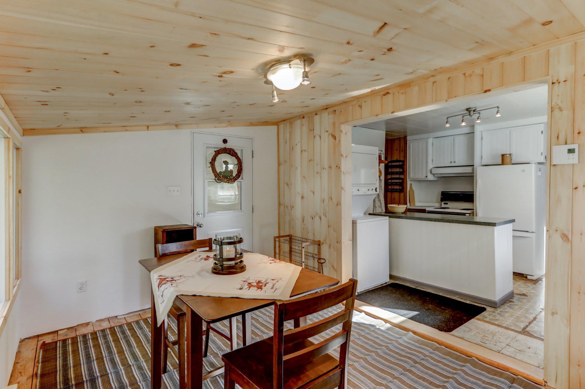 









242


Route du Lac-Rond N.

,
Montcalm,




QC
J0T2V0

