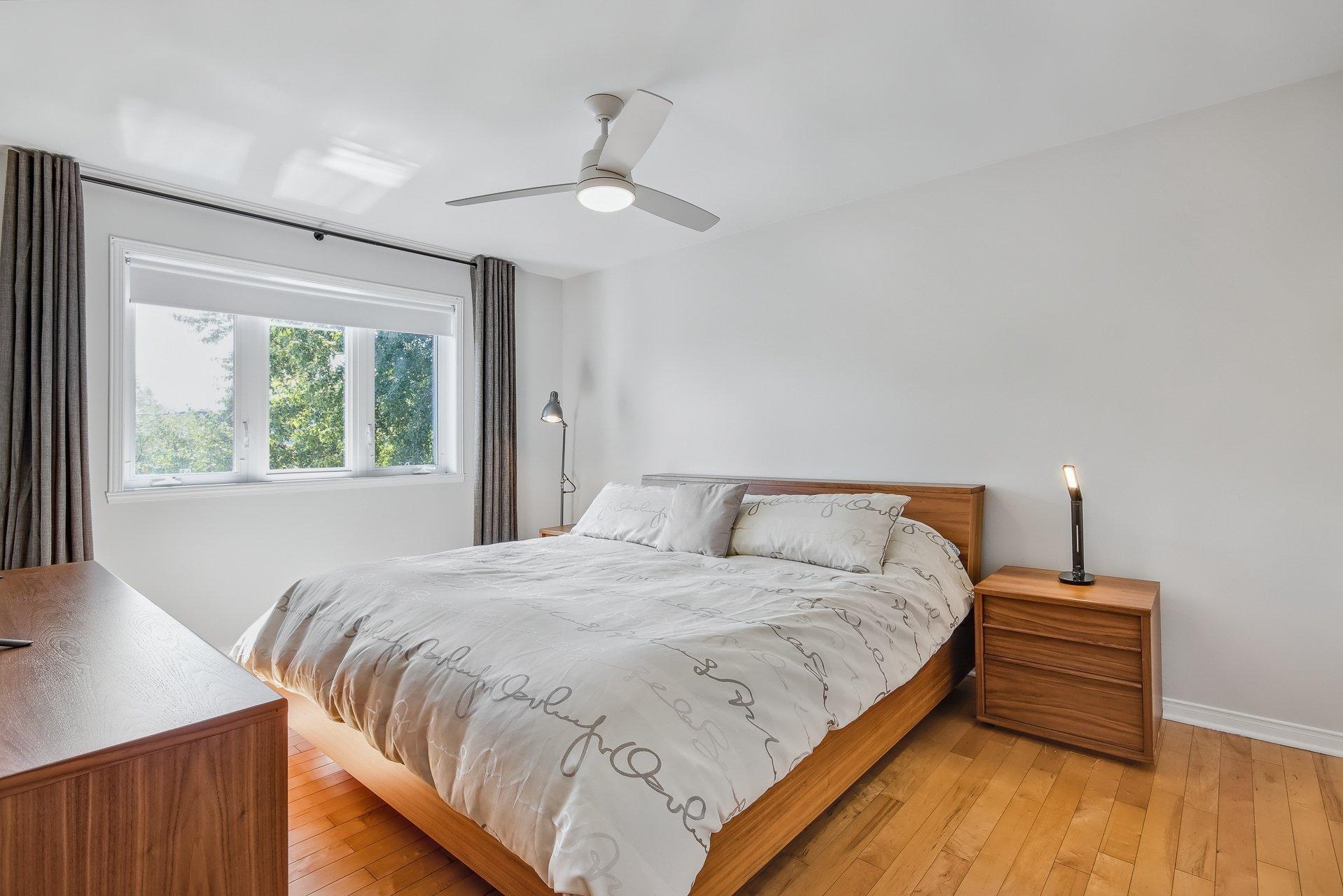 









82


Rue De Musset

,
Saint-Jean-sur-Richelieu,




QC
J2W2V8

