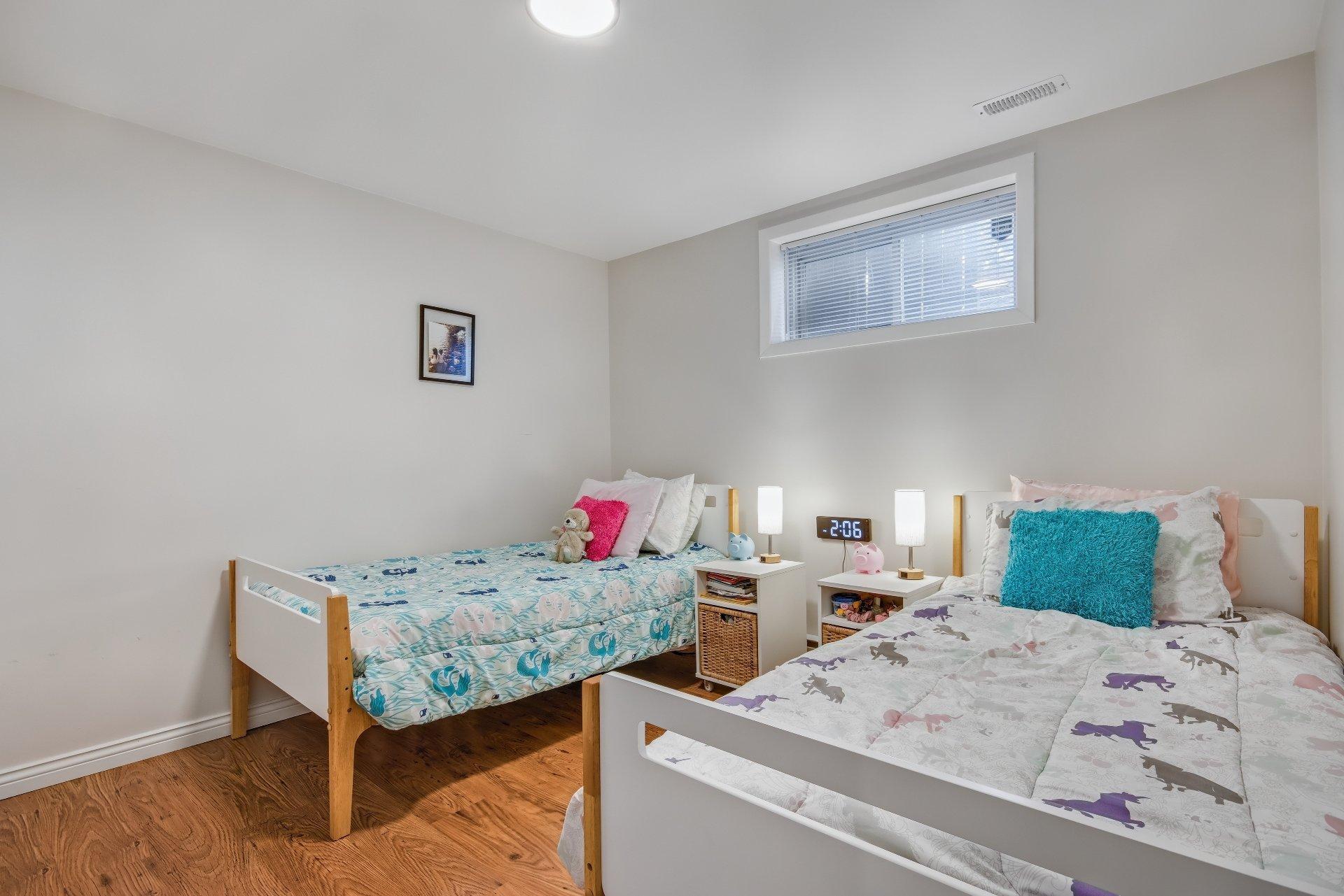 









82


Rue De Musset

,
Saint-Jean-sur-Richelieu,




QC
J2W2V8

