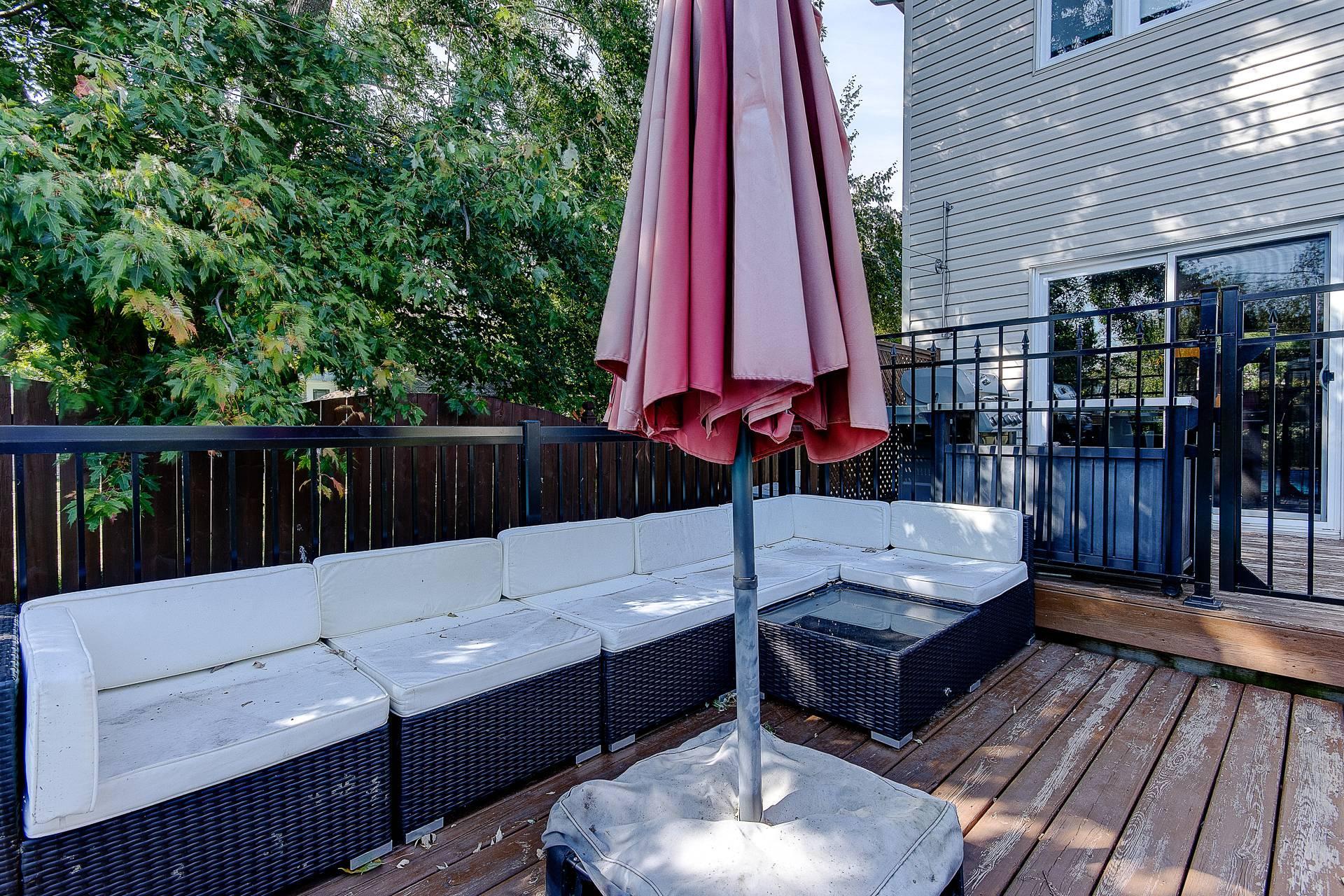 









82


Rue De Musset

,
Saint-Jean-sur-Richelieu,




QC
J2W2V8

