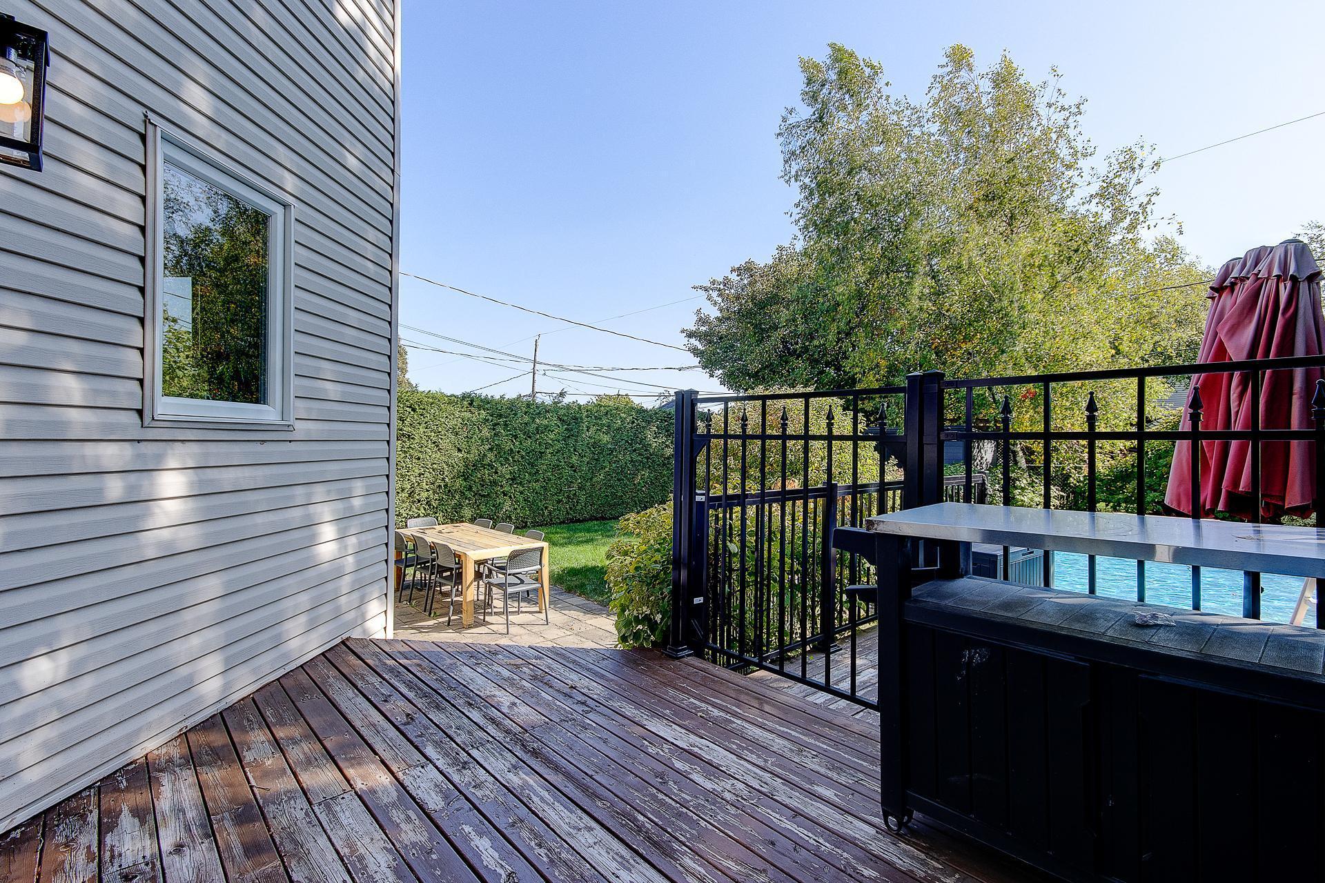









82


Rue De Musset

,
Saint-Jean-sur-Richelieu,




QC
J2W2V8

