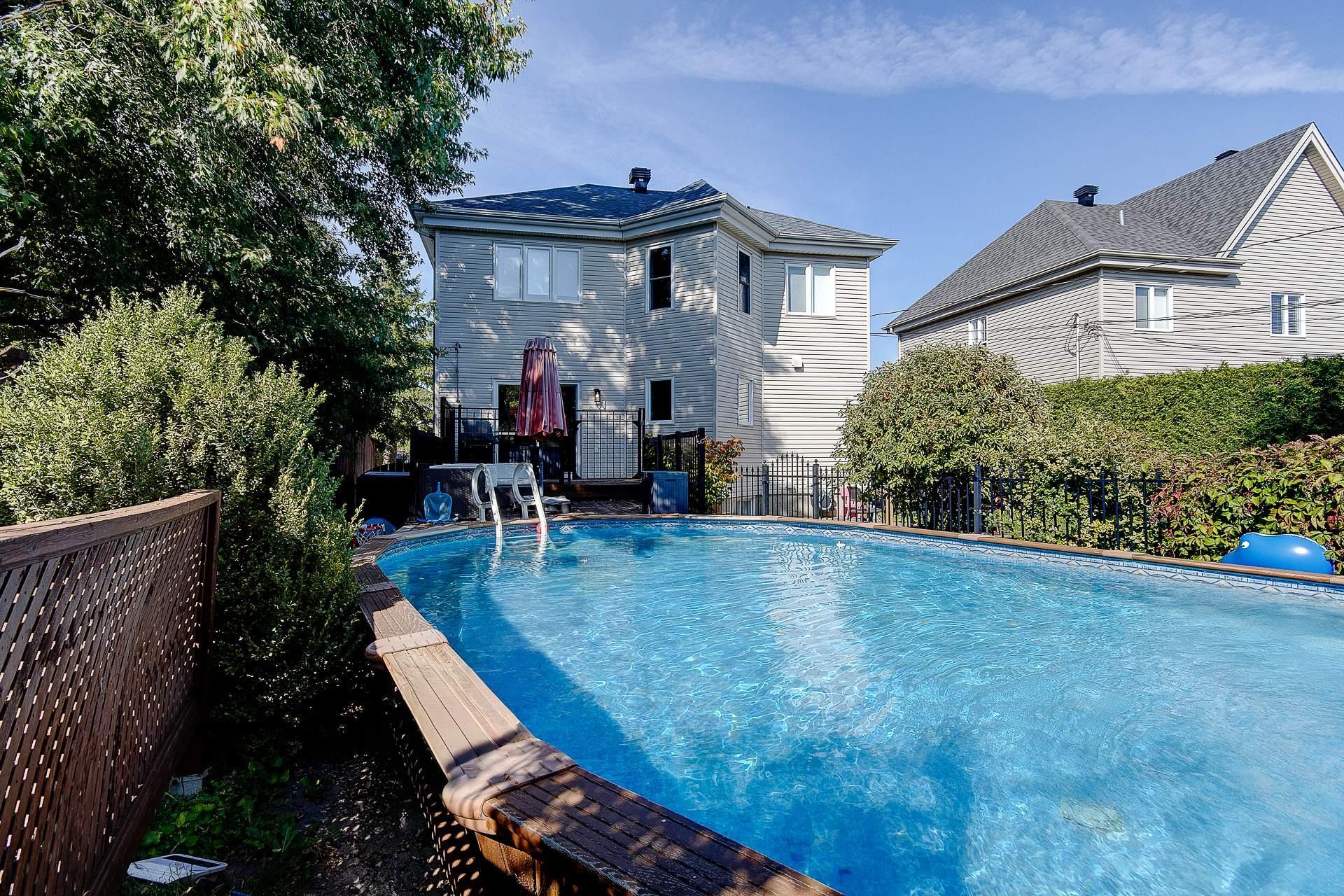 









82


Rue De Musset

,
Saint-Jean-sur-Richelieu,




QC
J2W2V8

