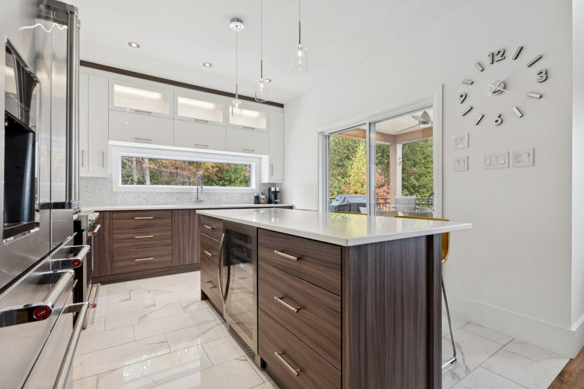 









582


Ch. du Lac-Beauclair

,
La Pêche,




QC
J0X2W0

