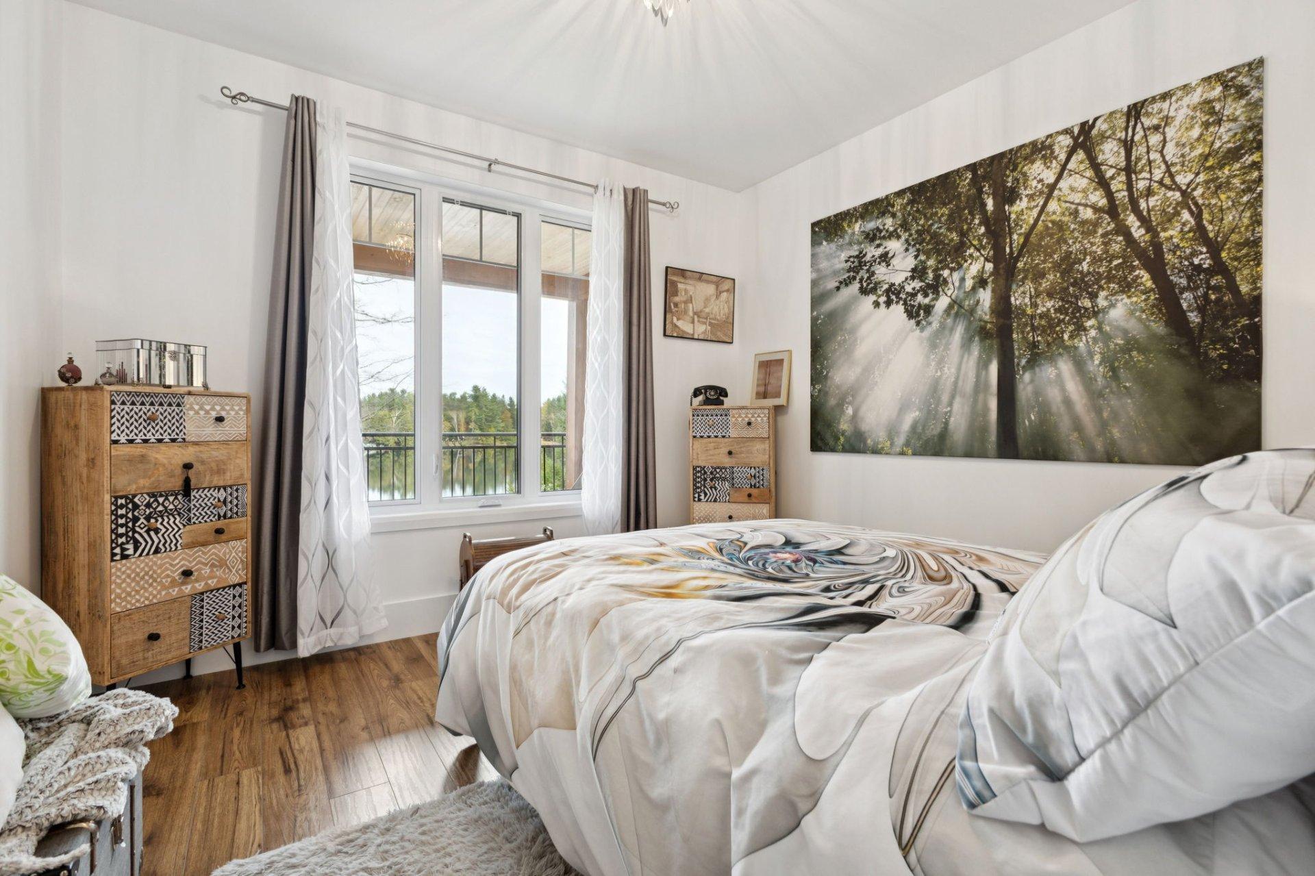 









582


Ch. du Lac-Beauclair

,
La Pêche,




QC
J0X2W0

