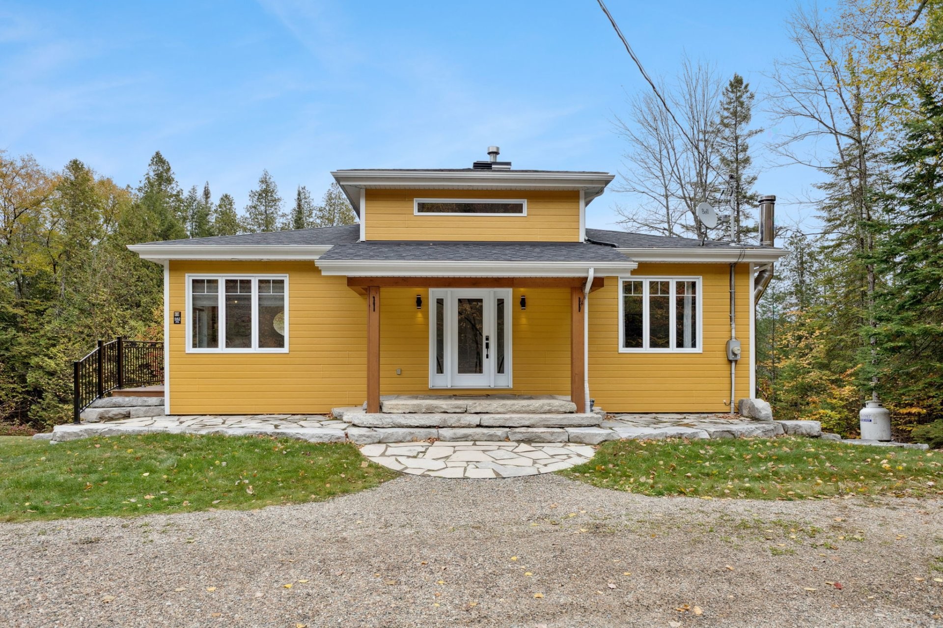 









582


Ch. du Lac-Beauclair

,
Pontiac,




QC
J0X2W0

