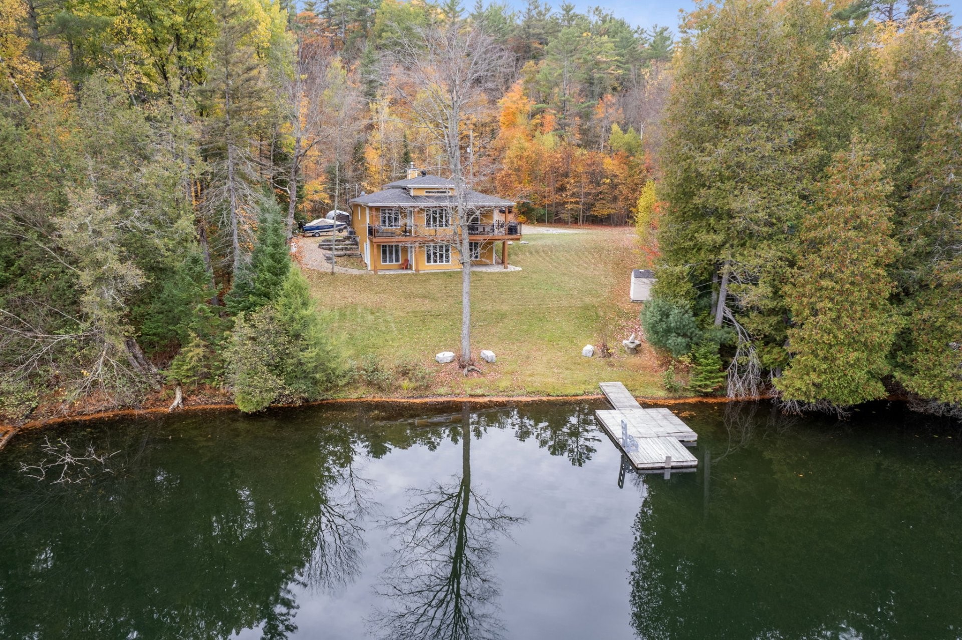 









582


Ch. du Lac-Beauclair

,
Pontiac,




QC
J0X2W0

