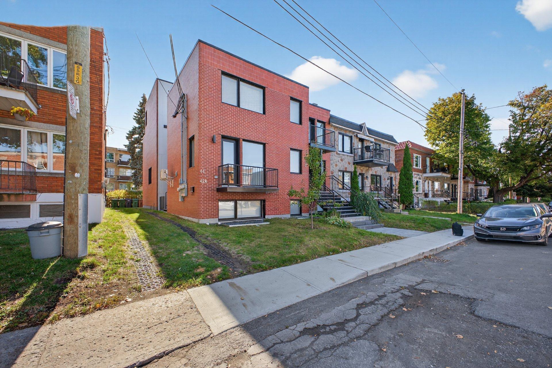









44


9e Avenue

,
Montréal (LaSalle),




QC
H8R2M6

