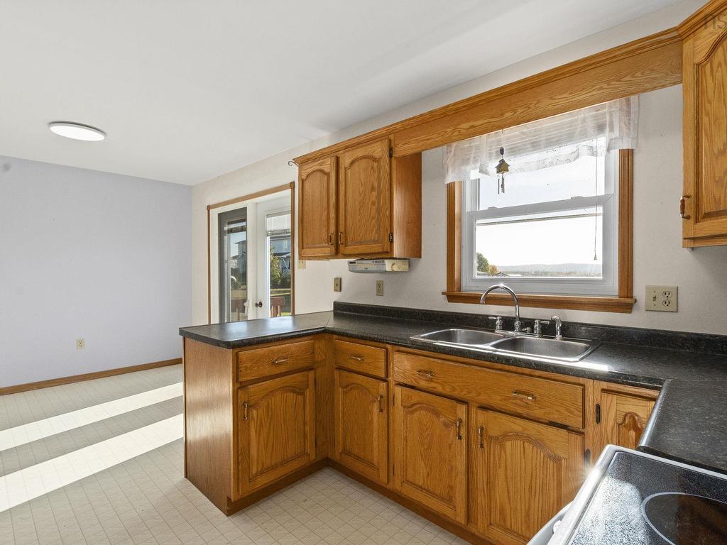 












454 Lawrence Road

,
Union Corner,




NS
B0N 2A0

