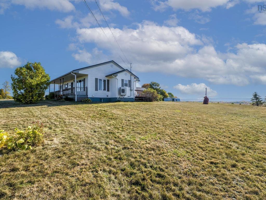 












454 Lawrence Road

,
Union Corner,




NS
B0N 2A0

