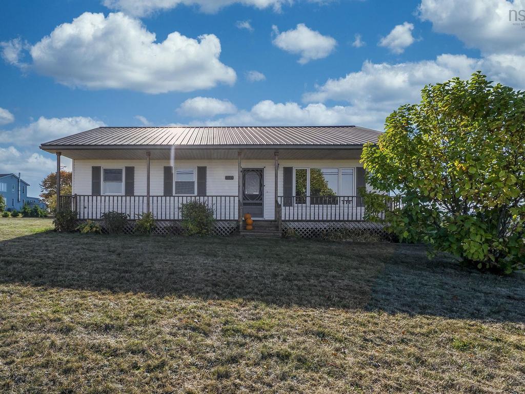 












454 Lawrence Road

,
Union Corner,




NS
B0N 2A0

