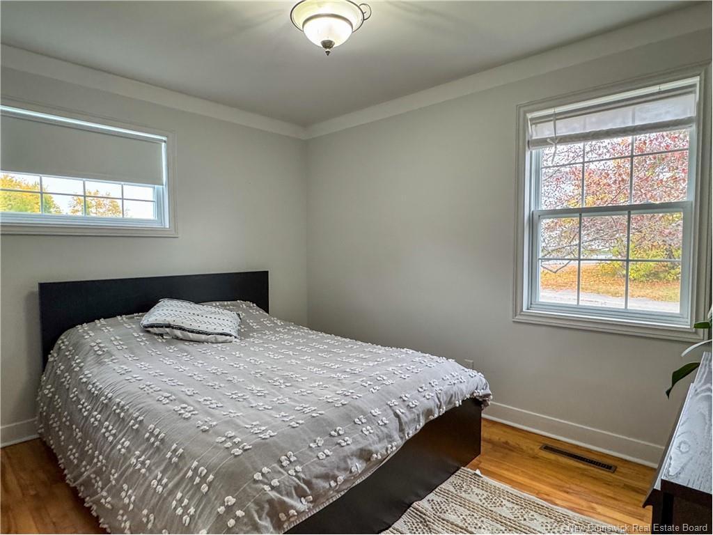 









1725


Lilac

,
Bathurst,




NB
E2A 5Z6

