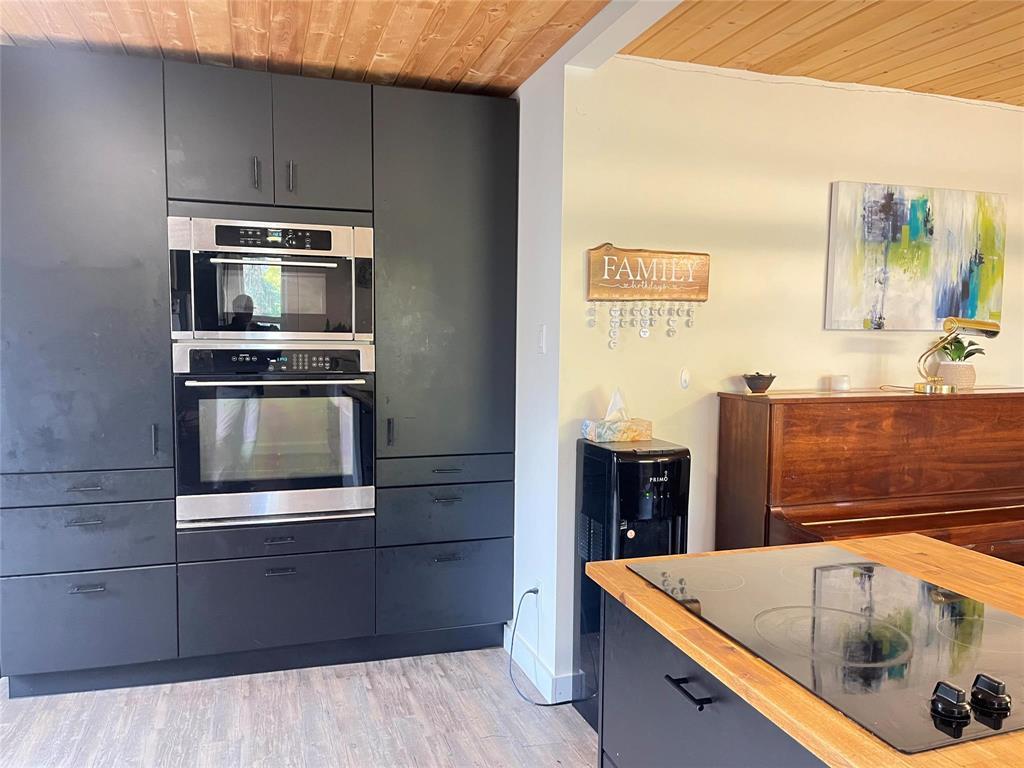 












605 14th Street

,
Brandon,




Manitoba
R7A4V1

