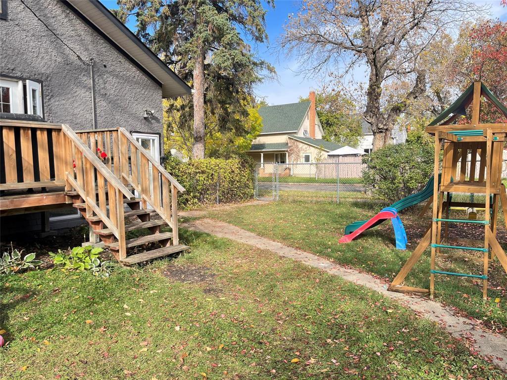 












605 14th Street

,
Brandon,




Manitoba
R7A4V1

