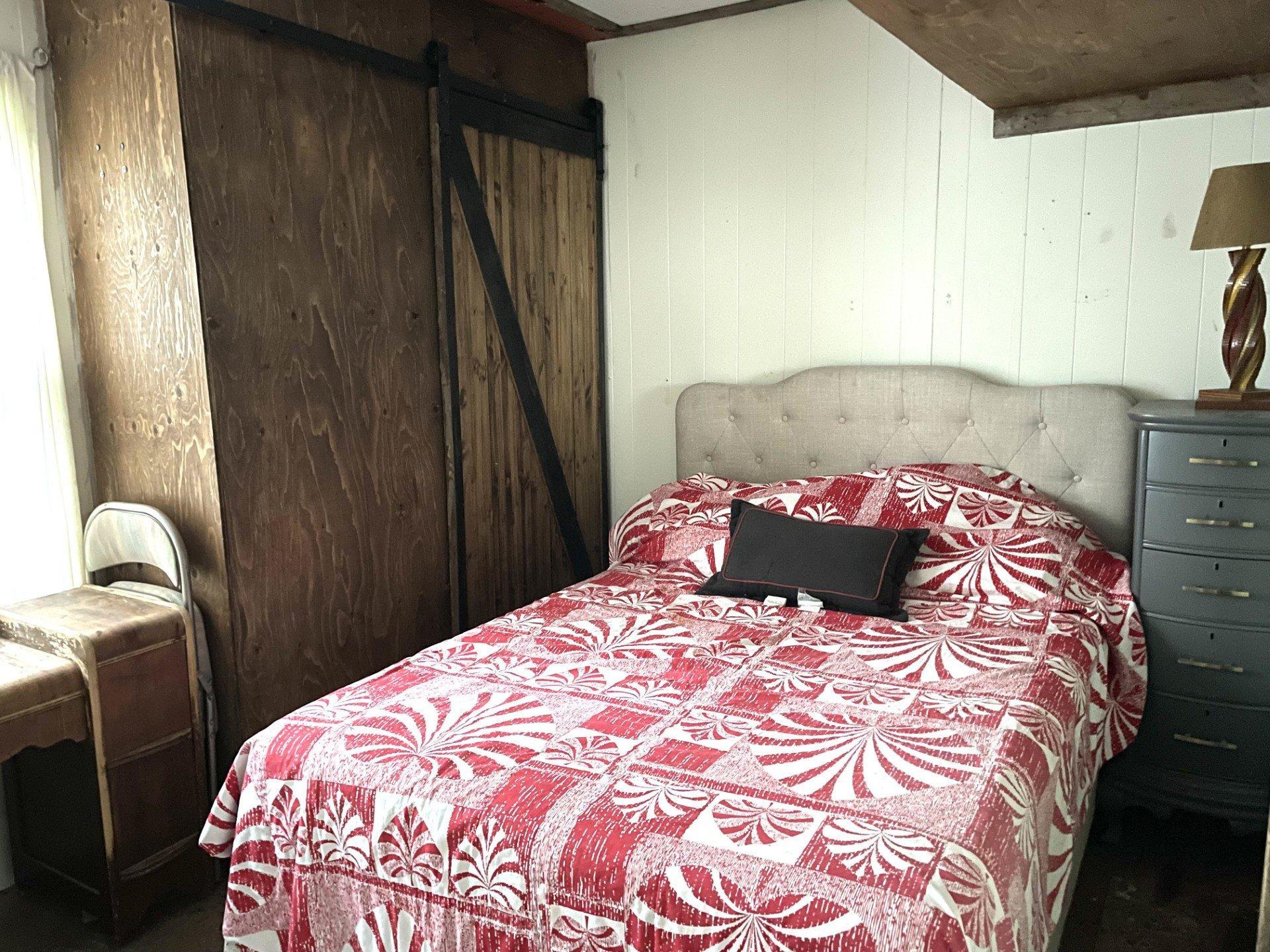 









94


Ch. du Lac-Pérodeau

,
Chute-Saint-Philippe,




QC
J0W1A0

