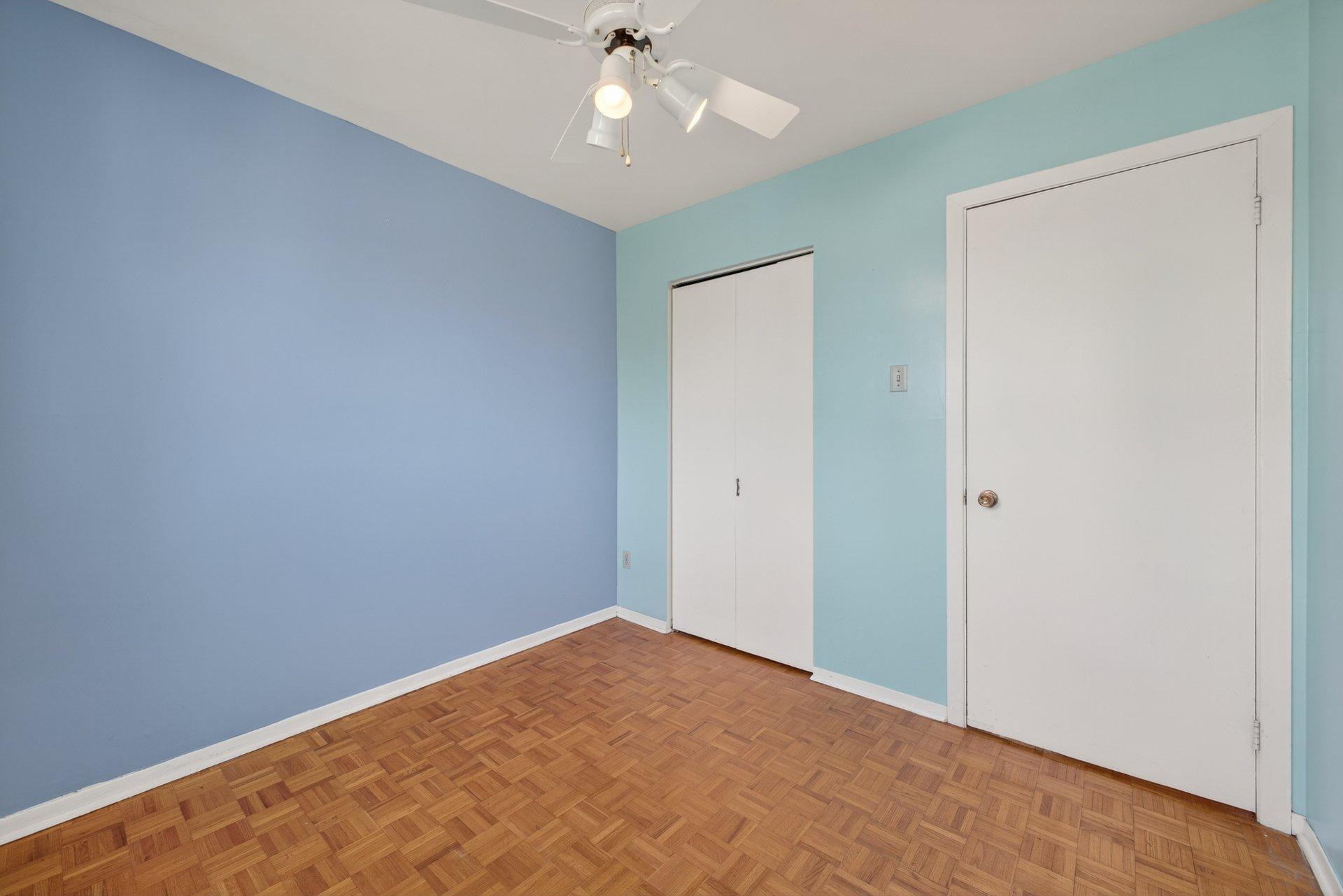 









4455


Rue Jolicoeur

,
Dollard-des-Ormeaux,




QC
H9H2B1

