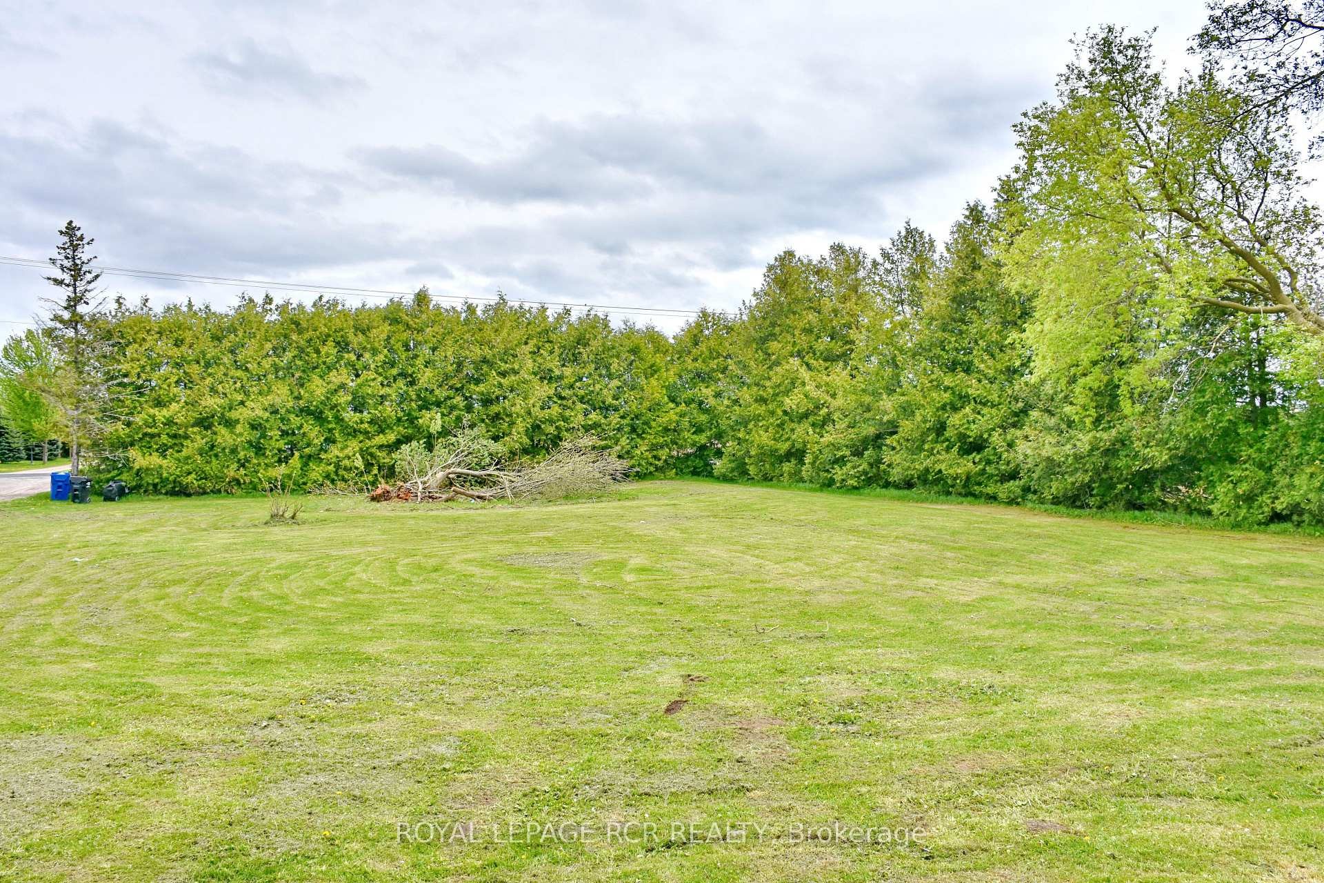 









2606


Crossland

Road,
Springwater,




ON
L0L 1P0

