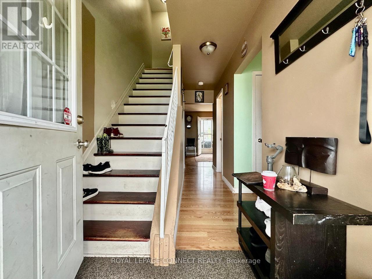 












14 - 16 ORCHARD PLACE

,
Chatham-Kent,




Ontario
N7M1A6

