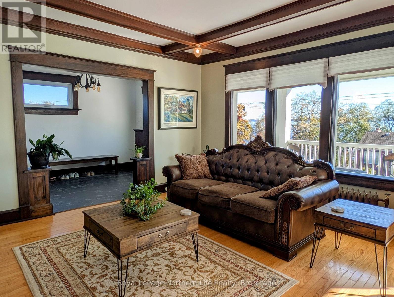 












702 RORKE AVENUE

,
Temiskaming Shores (Haileybury),




Ontario
P0J1K0

