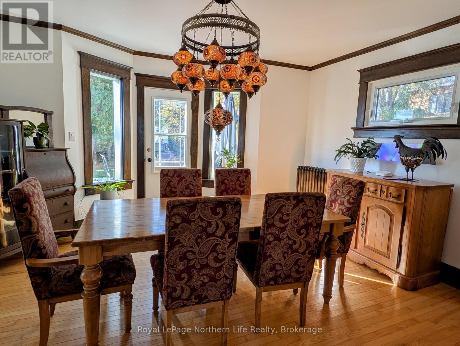 












702 RORKE AVENUE

,
Temiskaming Shores (Haileybury),




Ontario
P0J1K0

