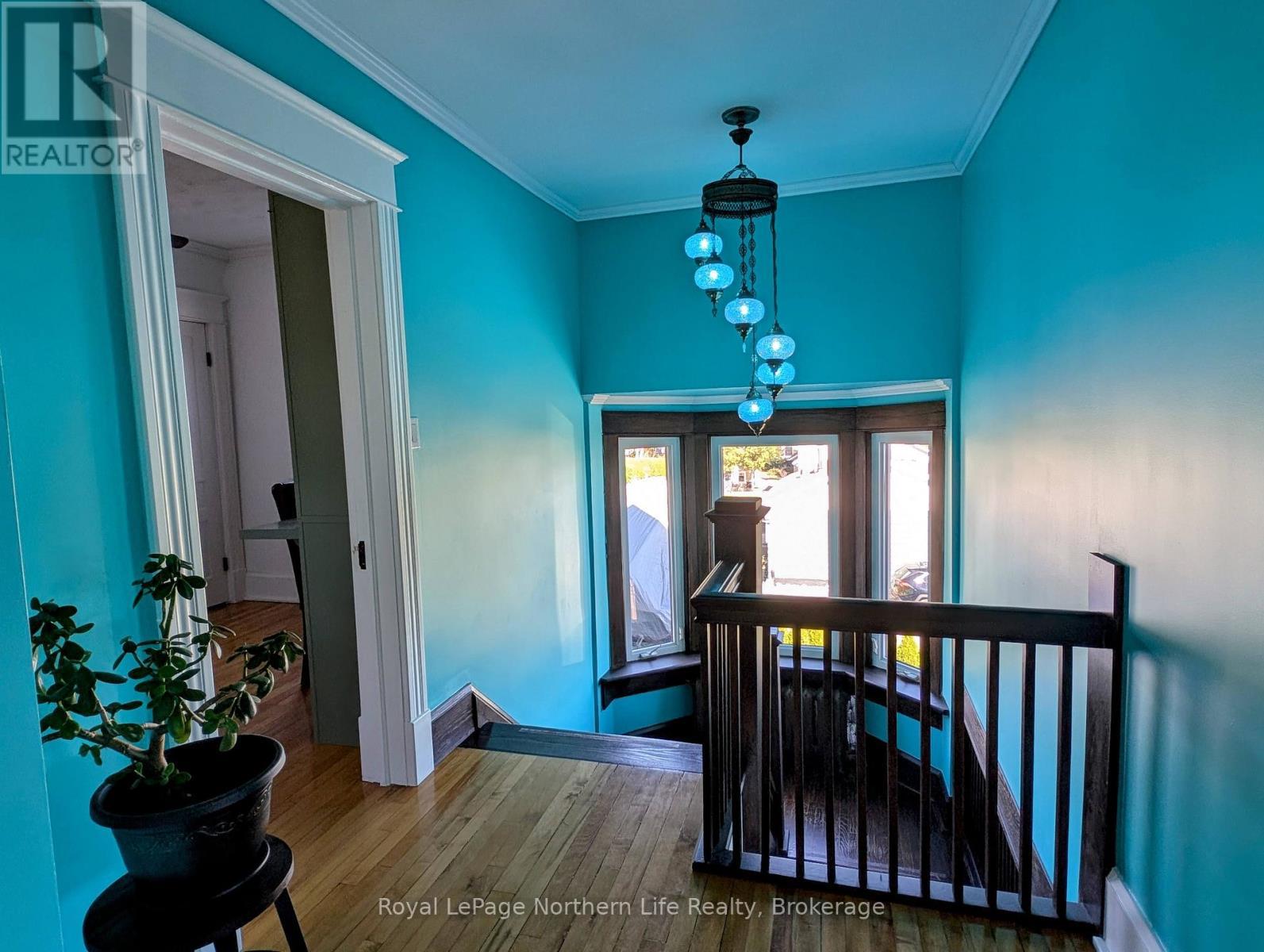 












702 RORKE AVENUE

,
Temiskaming Shores (Haileybury),




Ontario
P0J1K0

